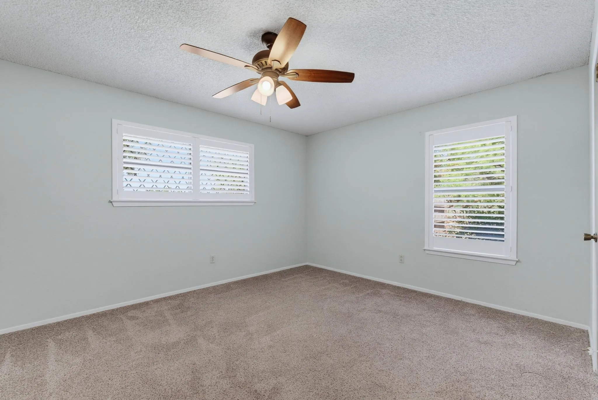 Guest Bedroom #1