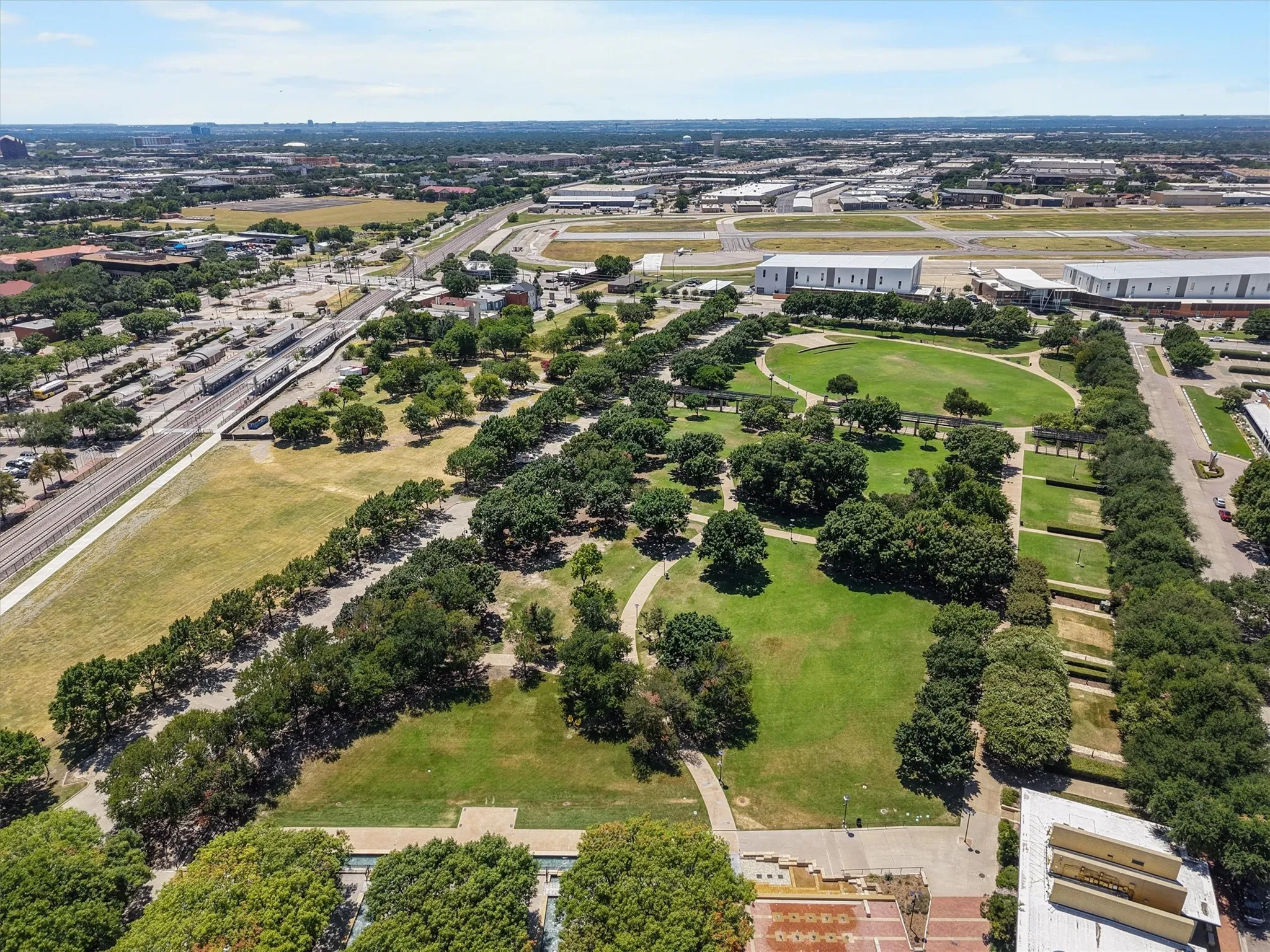 Condominium For Sale in Dallas County , 5055 Addison Circle 713, Addison, Texas 75001, 2 Bedroom, 3 Bathroom, 2 Garage spaces, 1,890 Sqft, built in 2000, mls#21343213, Real Estate Agent in Addison, Homes For Sale in Dallas county, Homes For Sale in Addison, Realtor in Addison Texas, Real Estate Brokerage Independent Realty Texas, Luminita Cordes Realtor