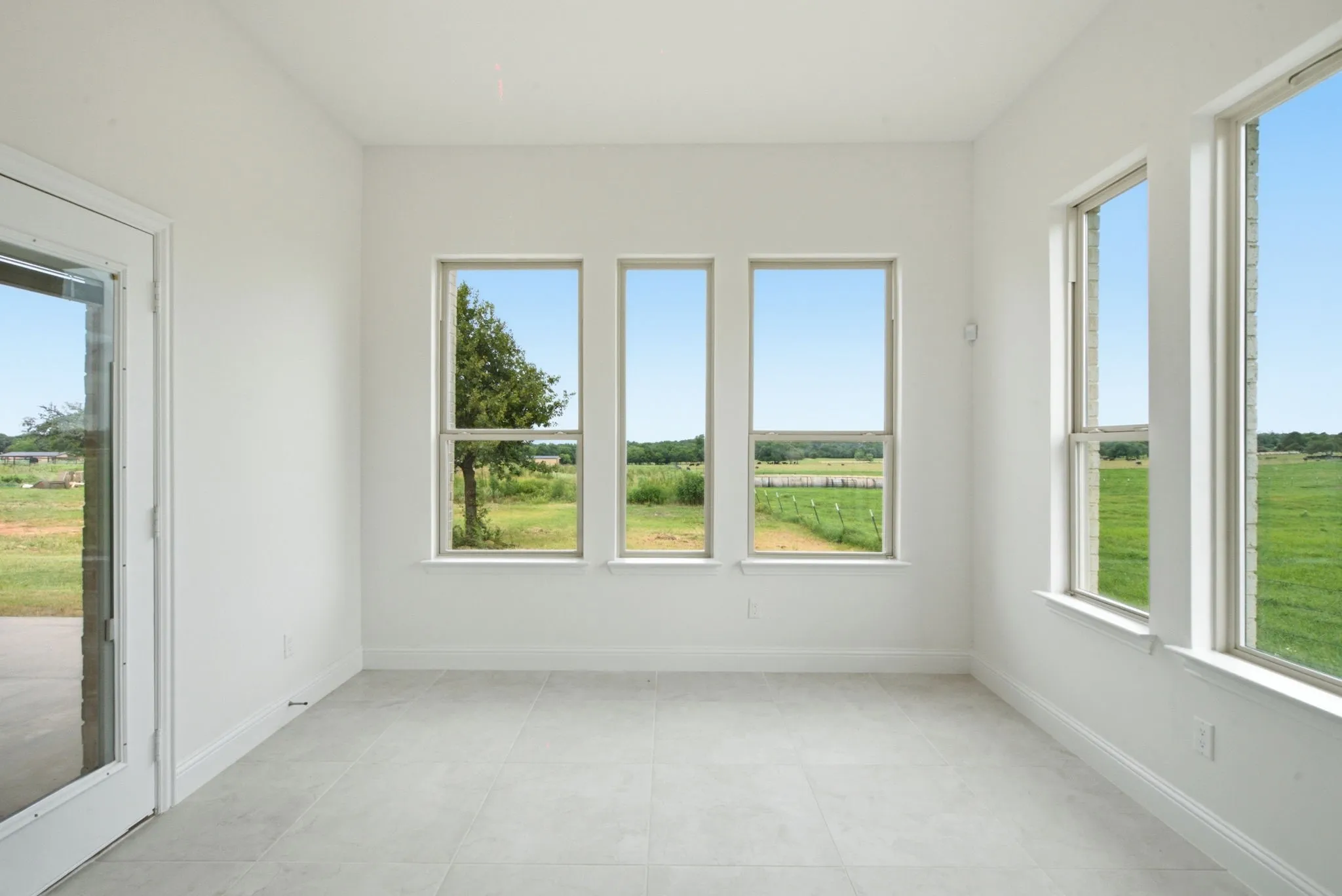 Single Family Residence For Sale in Parker County , 672 Jennings Lane, Azle, Texas 76020, 4 Bedroom, 4 Bathroom, 3 Garage spaces, 3,141 Sqft, built in 2026, mls#21343655, Real Estate Agent in Azle, Homes For Sale in Parker county, Homes For Sale in Azle, Realtor in Azle Texas, Real Estate Brokerage Independent Realty Texas, Luminita Cordes Realtor