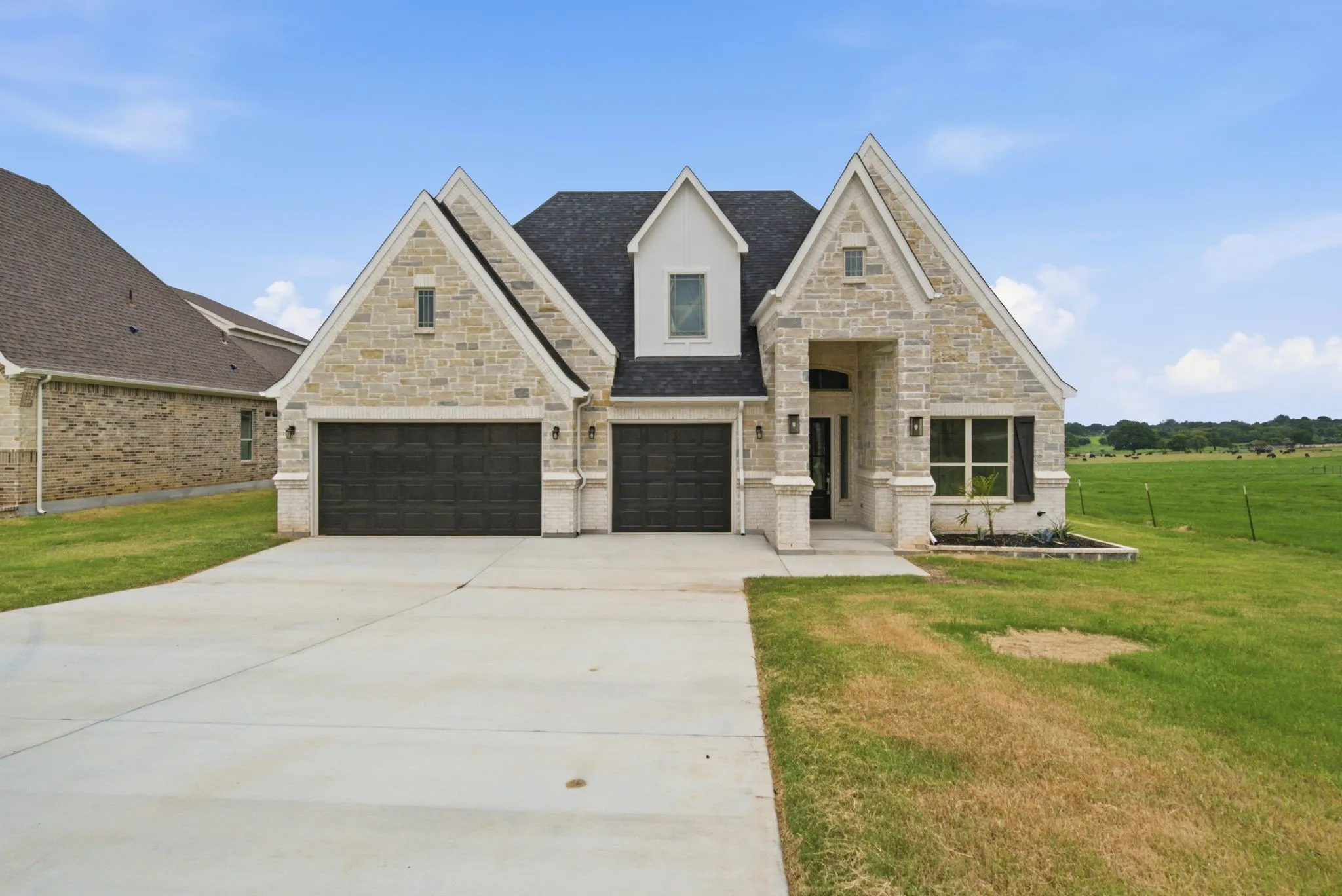 Single Family Residence For Sale in Parker County , 672 Jennings Lane, Azle, Texas 76020, 4 Bedroom, 4 Bathroom, 3 Garage spaces, 3,141 Sqft, built in 2026, mls#21343655, Real Estate Agent in Azle, Homes For Sale in Parker county, Homes For Sale in Azle, Realtor in Azle Texas, Real Estate Brokerage Independent Realty Texas, Luminita Cordes Realtor
