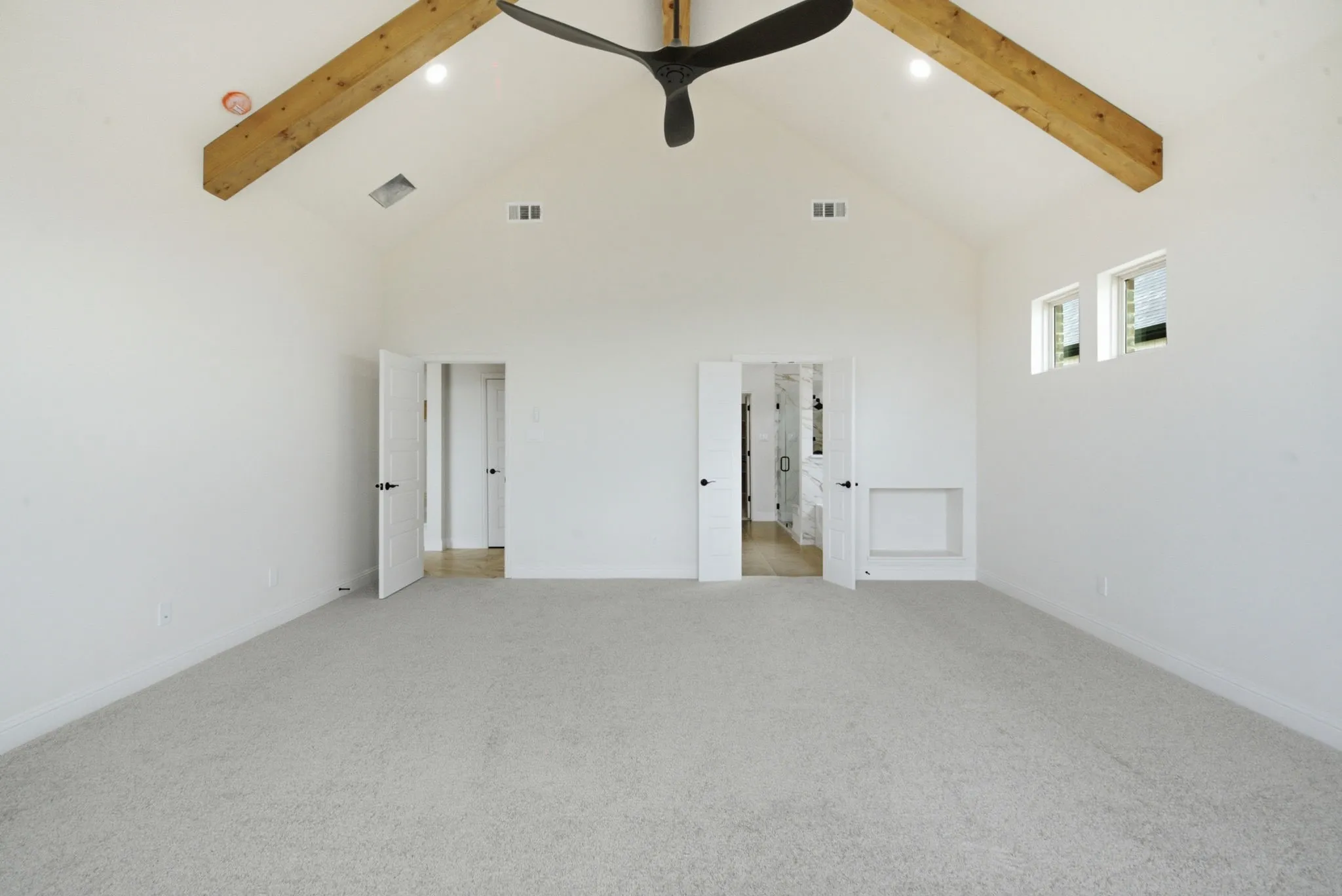 Primary ensuite bedroom.