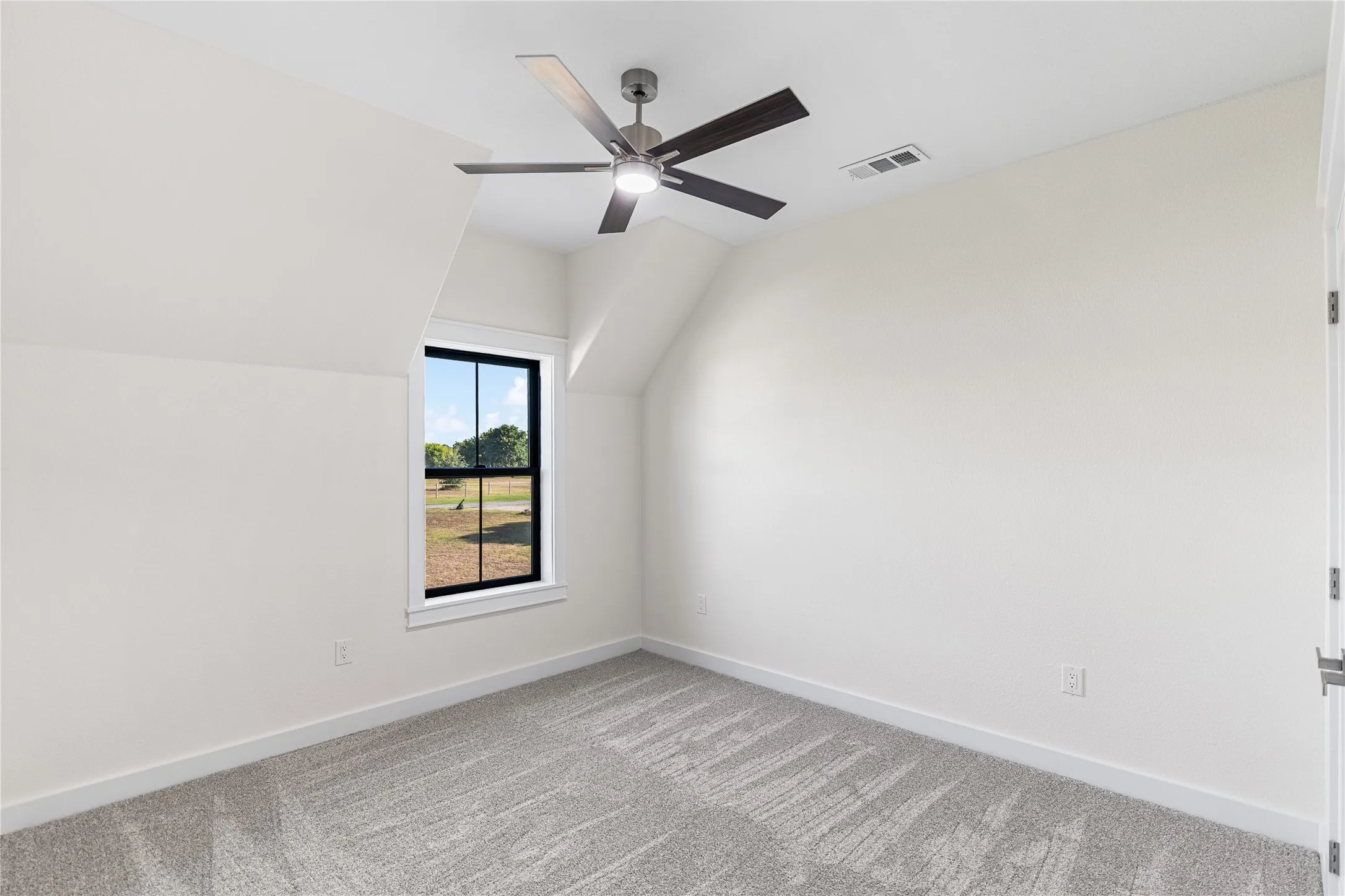 Single Family Residence For Sale in Montague County , 192 Lago Lane, Nocona, Texas 76255, 4 Bedroom, 4 Bathroom, 2 Garage spaces, 2,900 Sqft, built in 2026, mls#21344101, Real Estate Agent in Nocona, Homes For Sale in Montague county, Homes For Sale in Nocona, Realtor in Nocona Texas, Real Estate Brokerage Independent Realty Texas, Luminita Cordes Realtor