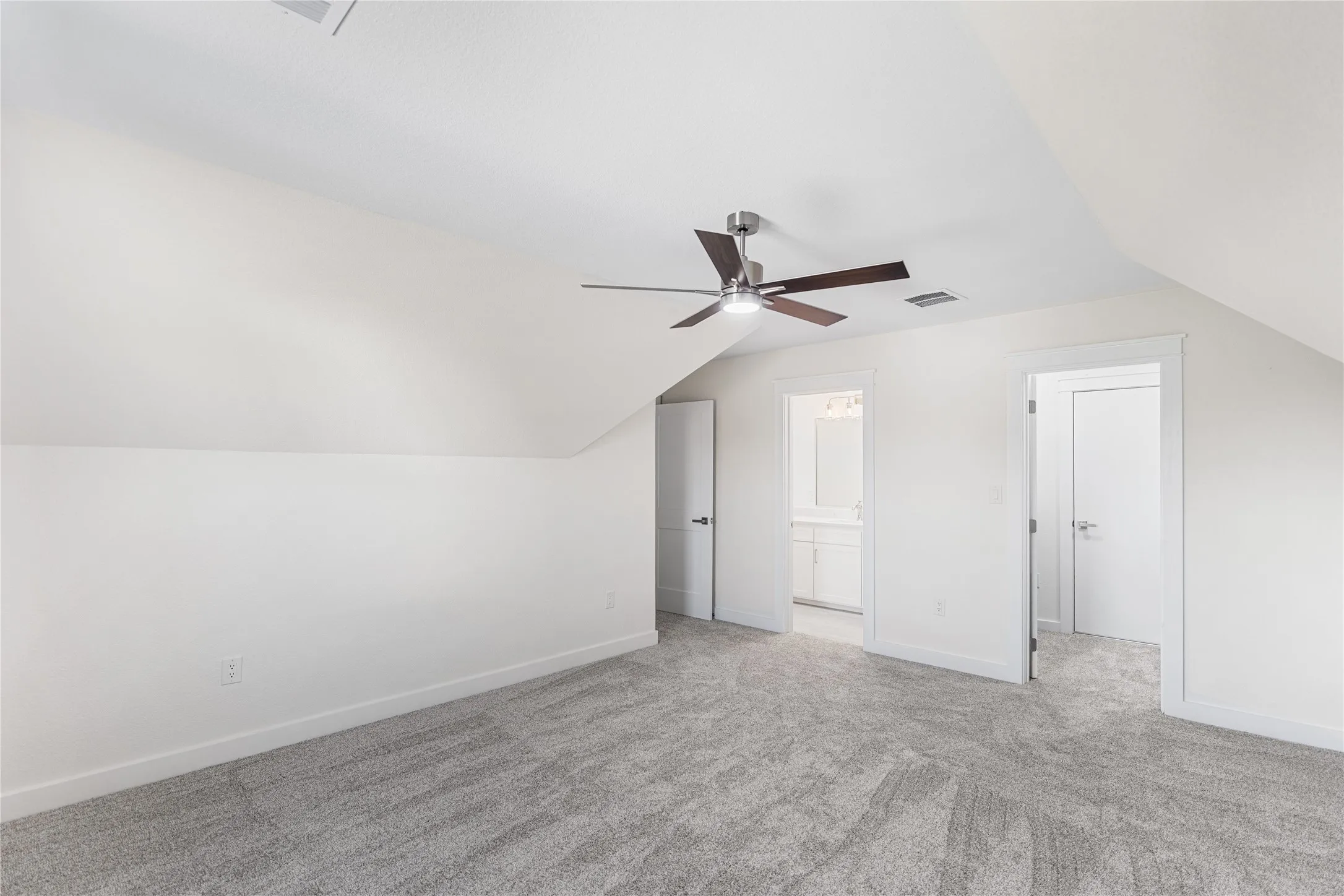 Single Family Residence For Sale in Montague County , 192 Lago Lane, Nocona, Texas 76255, 4 Bedroom, 4 Bathroom, 2 Garage spaces, 2,900 Sqft, built in 2026, mls#21344101, Real Estate Agent in Nocona, Homes For Sale in Montague county, Homes For Sale in Nocona, Realtor in Nocona Texas, Real Estate Brokerage Independent Realty Texas, Luminita Cordes Realtor