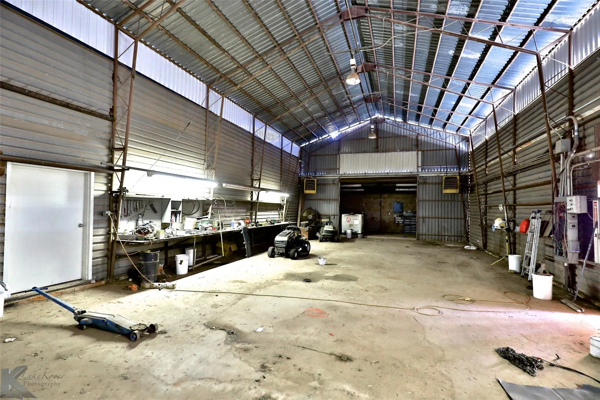 Warehouse For Sale in Scurry County , 3097 Brick Plant Road, Snyder, Texas 79549, 0, 0, Garage spaces, 0 Sqft, built in 1960, mls#21344135, Real Estate Agent in Snyder, Homes For Sale in Scurry county, Homes For Sale in Snyder, Realtor in Snyder Texas, Real Estate Brokerage Independent Realty Texas, Luminita Cordes Realtor