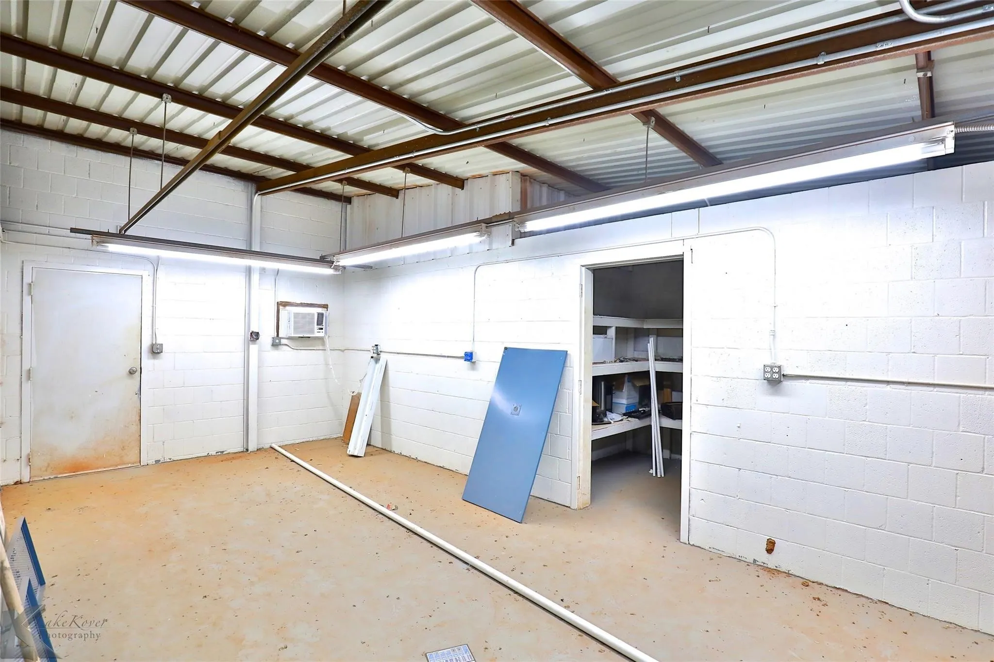 Warehouse For Sale in Scurry County , 3097 Brick Plant Road, Snyder, Texas 79549, 0, 0, Garage spaces, 0 Sqft, built in 1960, mls#21344135, Real Estate Agent in Snyder, Homes For Sale in Scurry county, Homes For Sale in Snyder, Realtor in Snyder Texas, Real Estate Brokerage Independent Realty Texas, Luminita Cordes Realtor