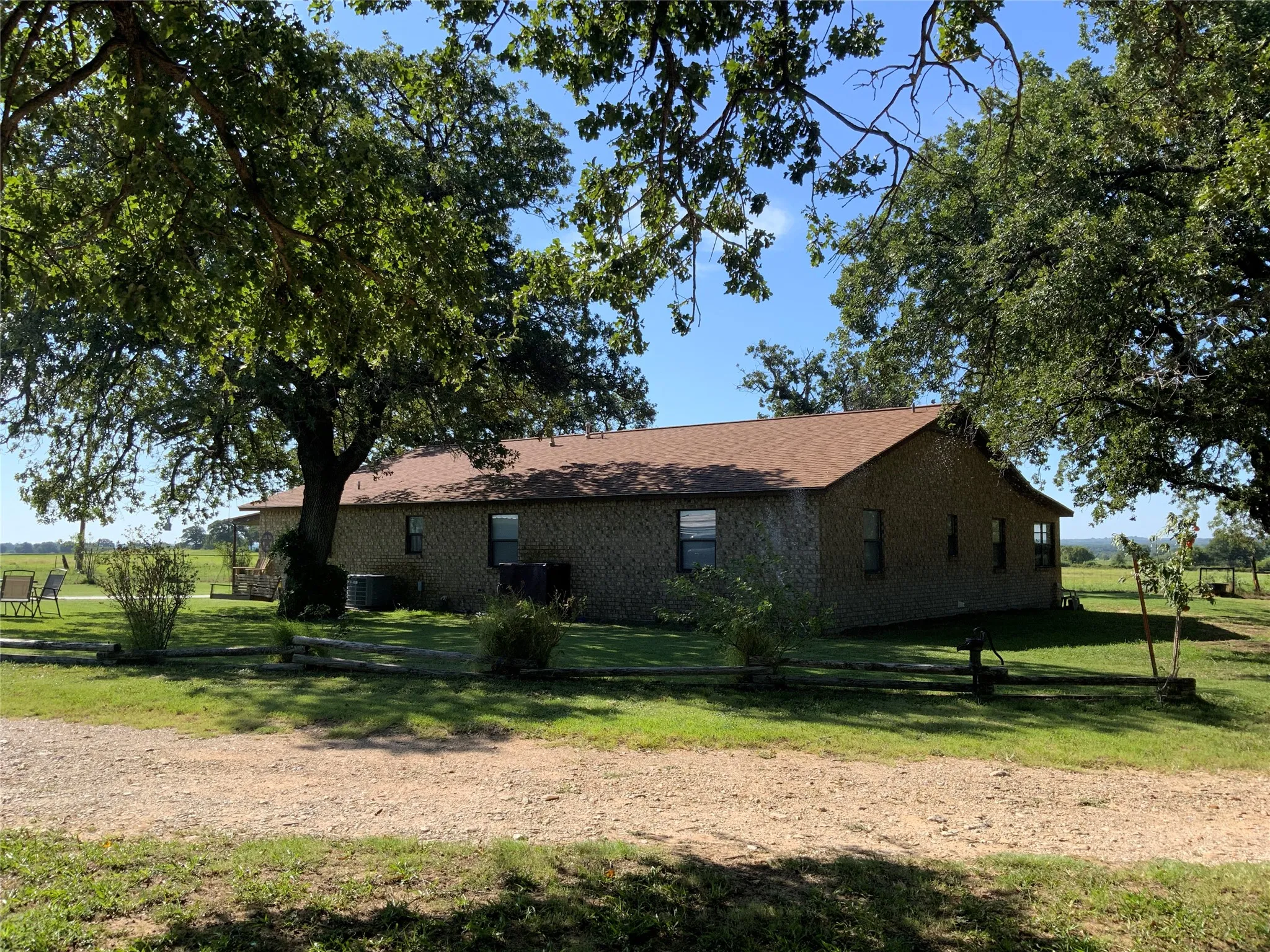 Single Family Residence For Sale in Comanche County , 600 County Road 107, Sidney, Texas 76474, 3 Bedrooms, 2 Bathrooms, Garage spaces, 2,145 Sqft, built in 1994, Price $486,025, mls#21343502, Real Estate Agent in Sidney, Homes For Sale in Comanche county, Homes For Sale in Sidney, Realtor in Sidney Texas, Real Estate Brokerage Independent Realty Texas, Luminita Cordes Realtor