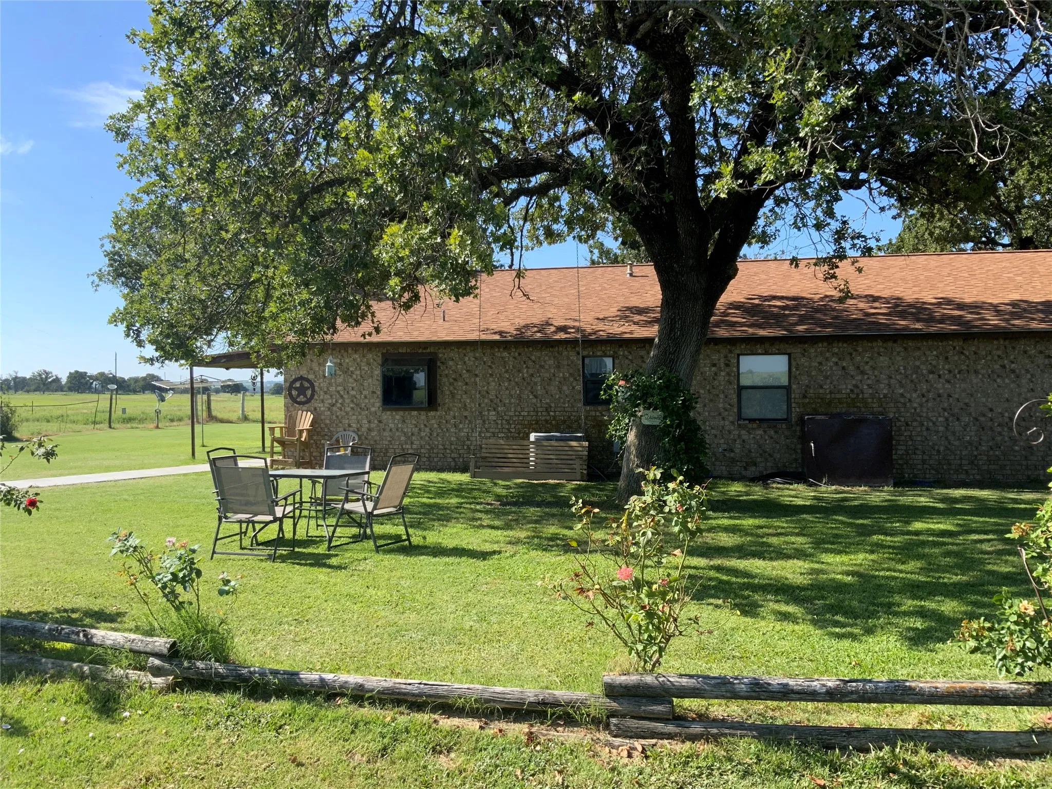 Single Family Residence For Sale in Comanche County , 600 County Road 107, Sidney, Texas 76474, 3 Bedrooms, 2 Bathrooms, Garage spaces, 2,145 Sqft, built in 1994, Price $486,025, mls#21343502, Real Estate Agent in Sidney, Homes For Sale in Comanche county, Homes For Sale in Sidney, Realtor in Sidney Texas, Real Estate Brokerage Independent Realty Texas, Luminita Cordes Realtor