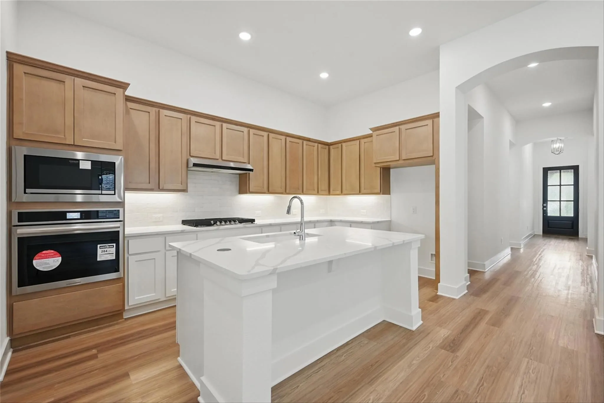 Single Family Residence For Rent in Grayson County , 5060 Westhaven Circle, Denison, Texas 75020, 3 Bedroom, 3 Bathroom, 2 Garage spaces, 1,968 Sqft, built in 2024, mls#21344096, Real Estate Agent in Denison, Homes For Rent in Grayson county, Homes For Rent in Denison, Realtor in Denison Texas, Real Estate Brokerage Independent Realty Texas, Luminita Cordes Realtor