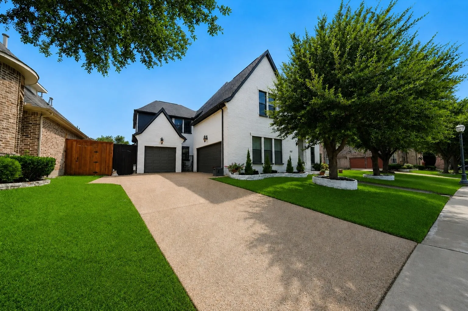 Single Family Residence For Sale in Denton County , 4605 Donegal Drive, Frisco, Texas 75034, 5 Bedroom, 5 Bathroom, 3 Garage spaces, 4,490 Sqft, built in 2002, mls#21339529, Real Estate Agent in Frisco, Homes For Sale in Denton county, Homes For Sale in Frisco, Realtor in Frisco Texas, Real Estate Brokerage Independent Realty Texas, Luminita Cordes Realtor