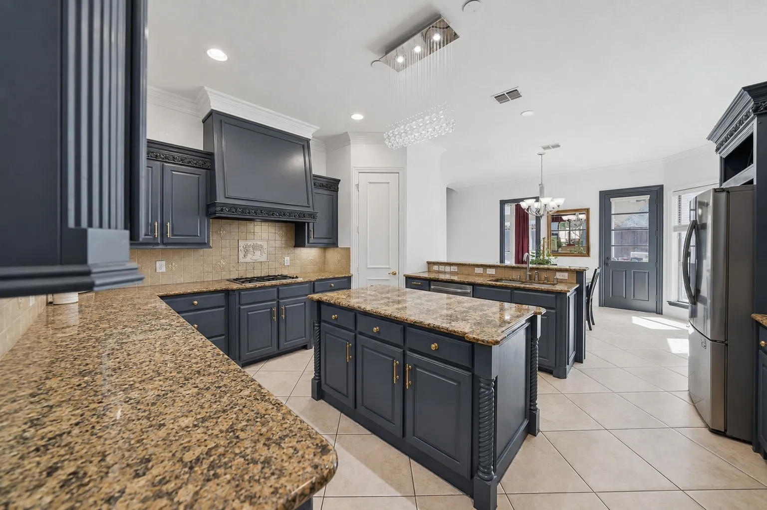 Single Family Residence For Sale in Denton County , 4605 Donegal Drive, Frisco, Texas 75034, 5 Bedroom, 5 Bathroom, 3 Garage spaces, 4,490 Sqft, built in 2002, mls#21339529, Real Estate Agent in Frisco, Homes For Sale in Denton county, Homes For Sale in Frisco, Realtor in Frisco Texas, Real Estate Brokerage Independent Realty Texas, Luminita Cordes Realtor