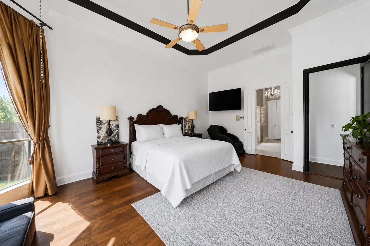 Single Family Residence For Sale in Denton County , 4605 Donegal Drive, Frisco, Texas 75034, 5 Bedroom, 5 Bathroom, 3 Garage spaces, 4,490 Sqft, built in 2002, mls#21339529, Real Estate Agent in Frisco, Homes For Sale in Denton county, Homes For Sale in Frisco, Realtor in Frisco Texas, Real Estate Brokerage Independent Realty Texas, Luminita Cordes Realtor