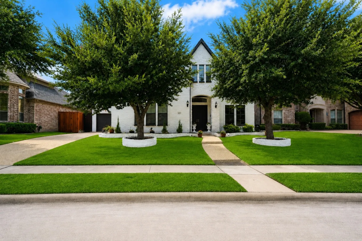 Single Family Residence For Sale in Denton County , 4605 Donegal Drive, Frisco, Texas 75034, 5 Bedroom, 5 Bathroom, 3 Garage spaces, 4,490 Sqft, built in 2002, mls#21339529, Real Estate Agent in Frisco, Homes For Sale in Denton county, Homes For Sale in Frisco, Realtor in Frisco Texas, Real Estate Brokerage Independent Realty Texas, Luminita Cordes Realtor