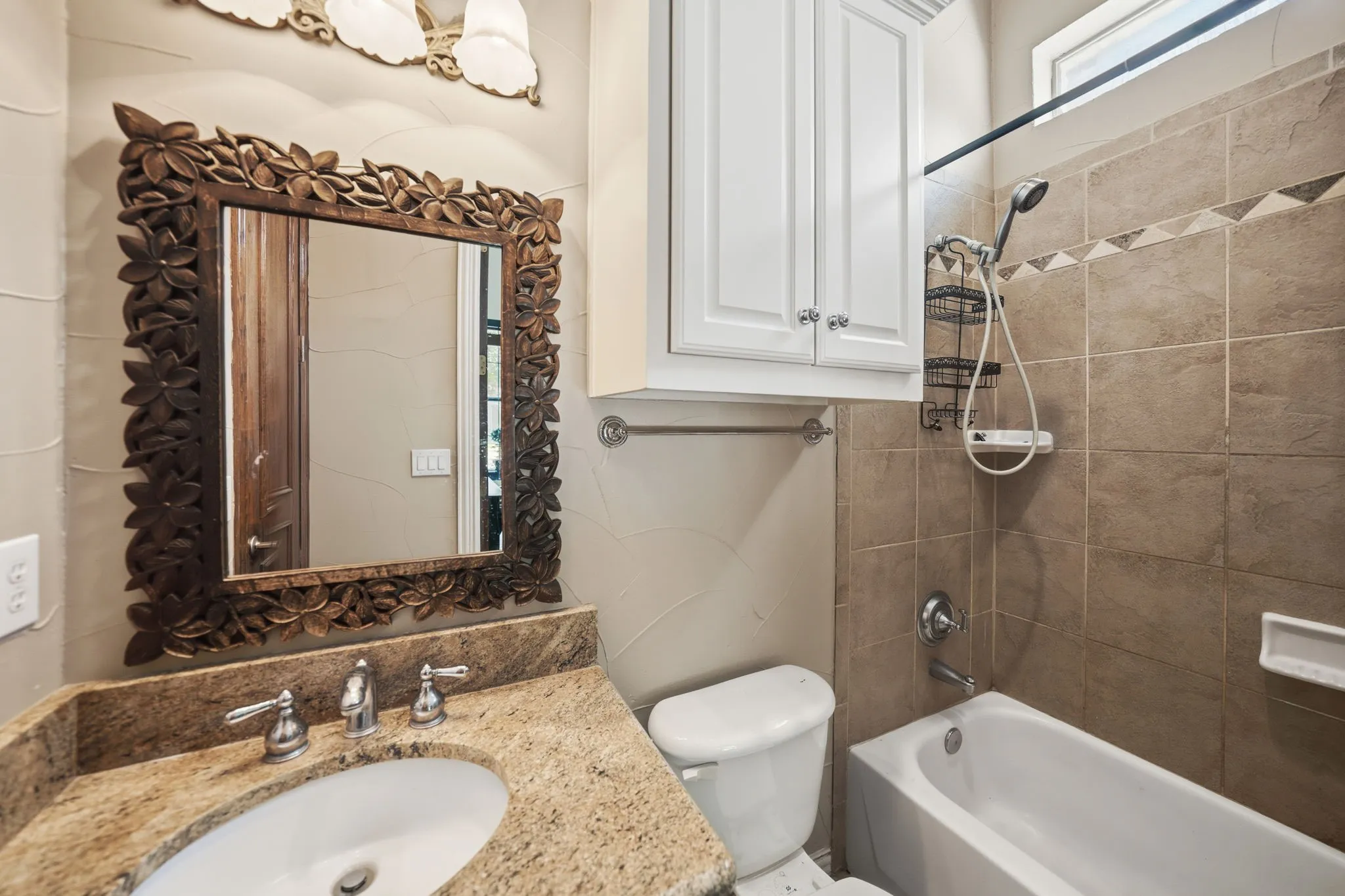 Single Family Residence For Sale in Denton County , 4605 Donegal Drive, Frisco, Texas 75034, 5 Bedroom, 5 Bathroom, 3 Garage spaces, 4,490 Sqft, built in 2002, mls#21339529, Real Estate Agent in Frisco, Homes For Sale in Denton county, Homes For Sale in Frisco, Realtor in Frisco Texas, Real Estate Brokerage Independent Realty Texas, Luminita Cordes Realtor