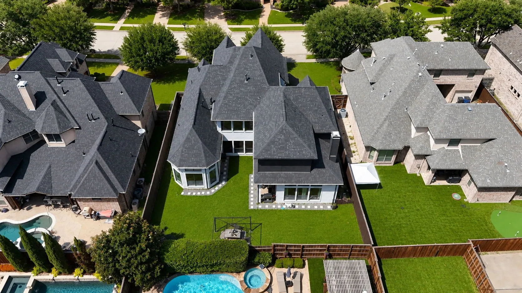 Single Family Residence For Sale in Denton County , 4605 Donegal Drive, Frisco, Texas 75034, 5 Bedroom, 5 Bathroom, 3 Garage spaces, 4,490 Sqft, built in 2002, mls#21339529, Real Estate Agent in Frisco, Homes For Sale in Denton county, Homes For Sale in Frisco, Realtor in Frisco Texas, Real Estate Brokerage Independent Realty Texas, Luminita Cordes Realtor