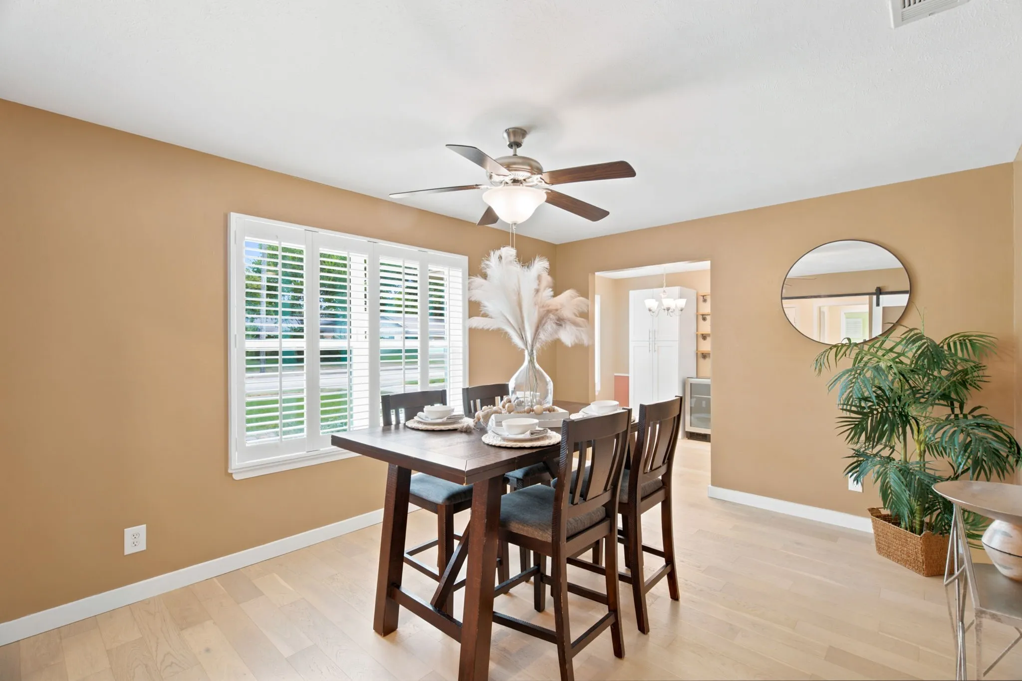 Single Family Residence For Sale in Dallas County , 1210 Weathered Street, Irving, Texas 75062, 3 Bedroom, 2 Bathroom, 2 Garage spaces, 1,745 Sqft, built in 1964, mls#21337745, Real Estate Agent in Irving, Homes For Sale in Dallas county, Homes For Sale in Irving, Realtor in Irving Texas, Real Estate Brokerage Independent Realty Texas, Luminita Cordes Realtor