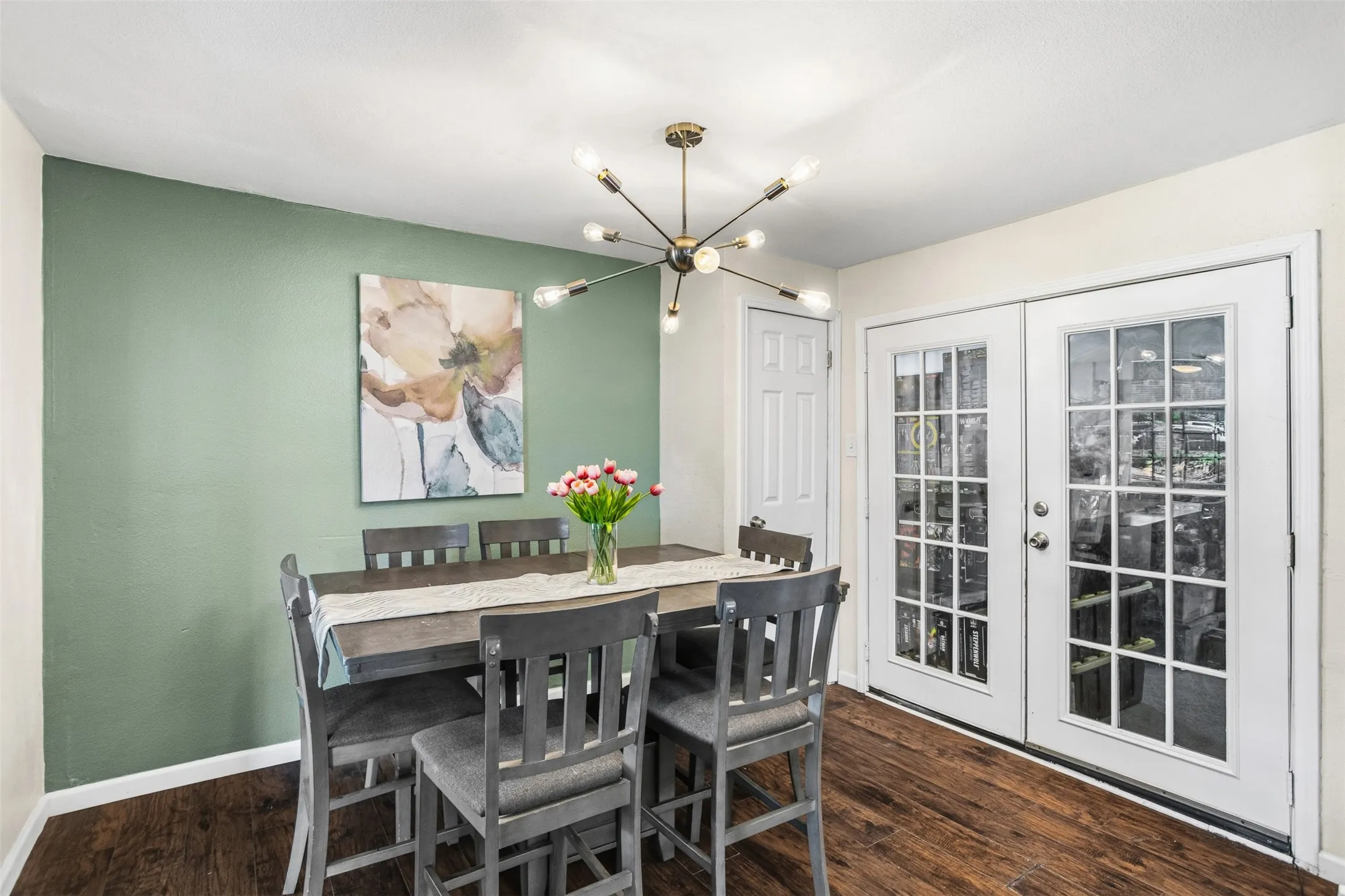 Single Family Residence For Rent in Dallas County , 516 E Wintergreen Road, De Soto, Texas 75115, 4 Bedroom, 1 Bathroom, Garage spaces, 1,738 Sqft, built in 1955, mls#21344195, Real Estate Agent in De Soto, Homes For Rent in Dallas county, Homes For Rent in De Soto, Realtor in De Soto Texas, Real Estate Brokerage Independent Realty Texas, Luminita Cordes Realtor