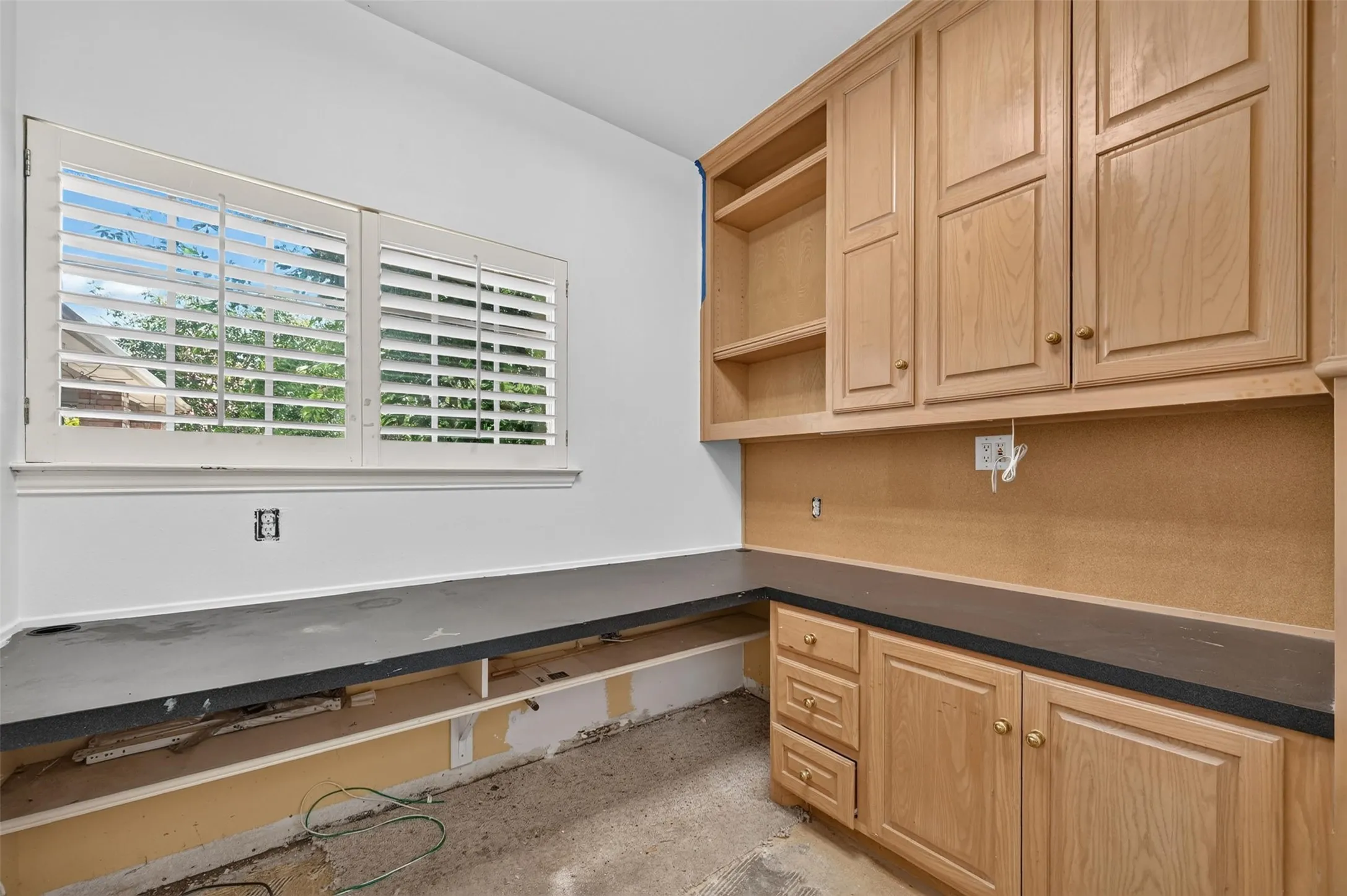 Single Family Residence For Sale in Collin County , 6710 Windrock Road, Dallas, Texas 75252, 5 Bedroom, 4 Bathroom, 3 Garage spaces, 3,120 Sqft, built in 1993, mls#21343111, Real Estate Agent in Dallas, Homes For Sale in Collin county, Homes For Sale in Dallas, Realtor in Dallas Texas, Real Estate Brokerage Independent Realty Texas, Luminita Cordes Realtor