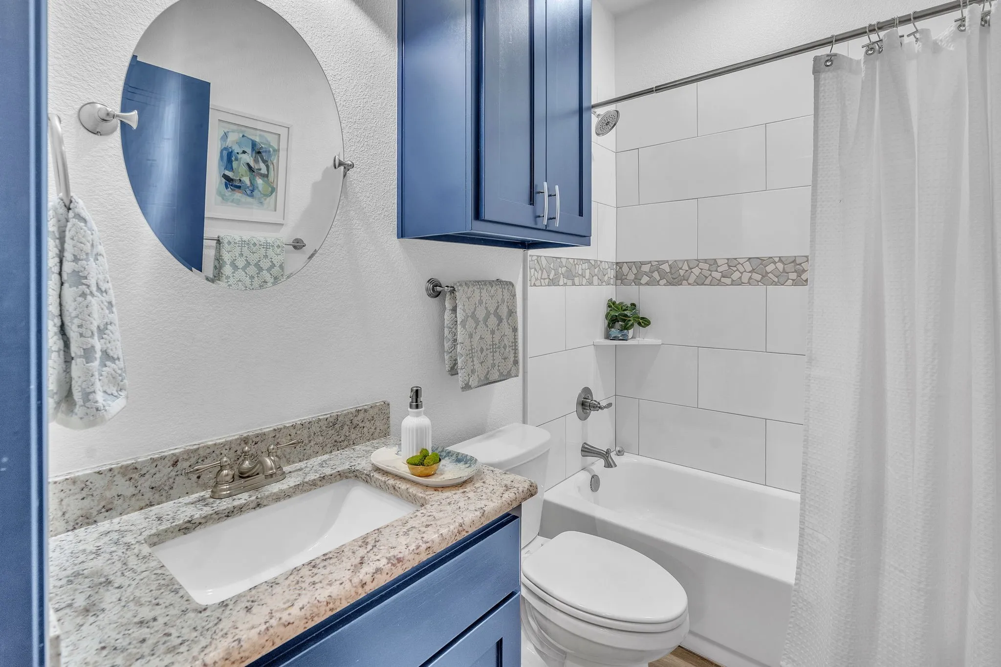 Single Family Residence For Sale in Parker County , 1308 Liberty Street, Weatherford, Texas 76086, 3 Bedroom, 2 Bathroom, 2 Garage spaces, 1,424 Sqft, built in 2020, mls#21343550, Real Estate Agent in Weatherford, Homes For Sale in Parker county, Homes For Sale in Weatherford, Realtor in Weatherford Texas, Real Estate Brokerage Independent Realty Texas, Luminita Cordes Realtor