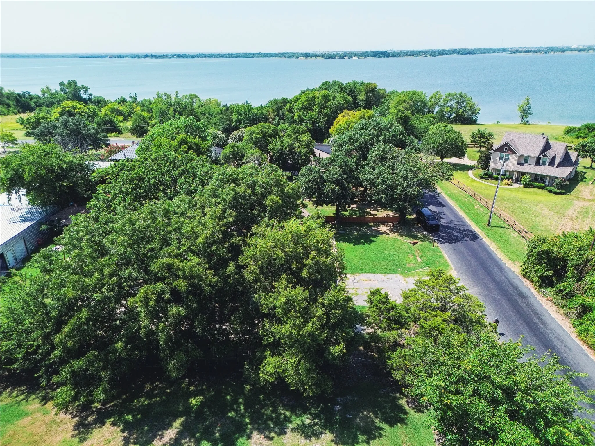 Single Family Residence For Sale in Collin County , 7835 County Road 436, Princeton, Texas 75407, 4 Bedroom, 2 Bathroom, Garage spaces, 2,156 Sqft, built in 1965, mls#21344203, Real Estate Agent in Princeton, Homes For Sale in Collin county, Homes For Sale in Princeton, Realtor in Princeton Texas, Real Estate Brokerage Independent Realty Texas, Luminita Cordes Realtor