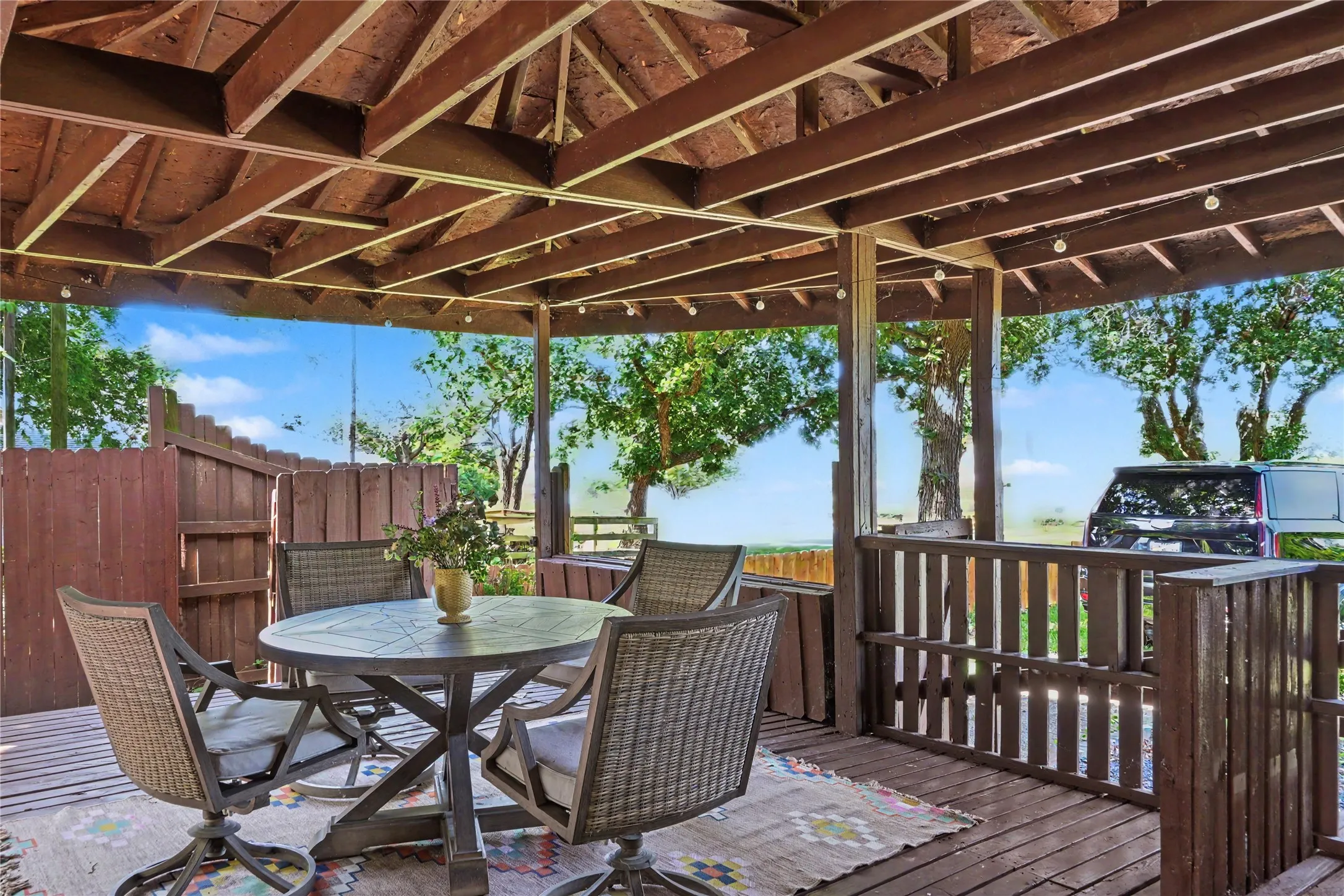 Single Family Residence For Sale in Collin County , 7835 County Road 436, Princeton, Texas 75407, 4 Bedroom, 2 Bathroom, Garage spaces, 2,156 Sqft, built in 1965, mls#21344203, Real Estate Agent in Princeton, Homes For Sale in Collin county, Homes For Sale in Princeton, Realtor in Princeton Texas, Real Estate Brokerage Independent Realty Texas, Luminita Cordes Realtor