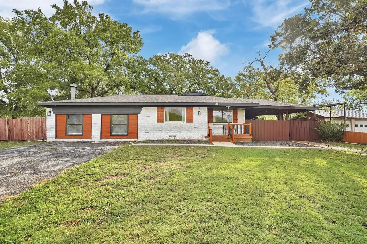 Single Family Residence For Sale in Collin County , 7835 County Road 436, Princeton, Texas 75407, 4 Bedroom, 2 Bathroom, Garage spaces, 2,156 Sqft, built in 1965, mls#21344203, Real Estate Agent in Princeton, Homes For Sale in Collin county, Homes For Sale in Princeton, Realtor in Princeton Texas, Real Estate Brokerage Independent Realty Texas, Luminita Cordes Realtor