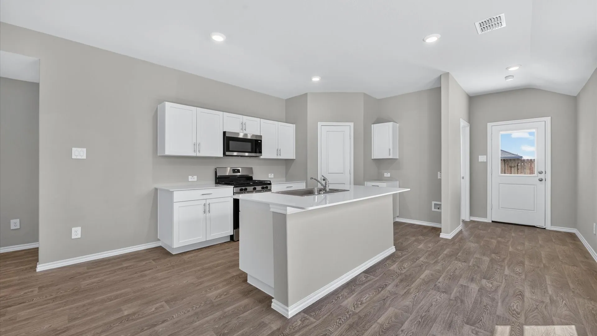 Single Family Residence For Sale in Wise County , 146 DAVIS Lane, Newark, Texas 76071, 4 Bedroom, 3 Bathroom, 2 Garage spaces, 1,566 Sqft, built in 2026, mls#21342941, Real Estate Agent in Newark, Homes For Sale in Wise county, Homes For Sale in Newark, Realtor in Newark Texas, Real Estate Brokerage Independent Realty Texas, Luminita Cordes Realtor
