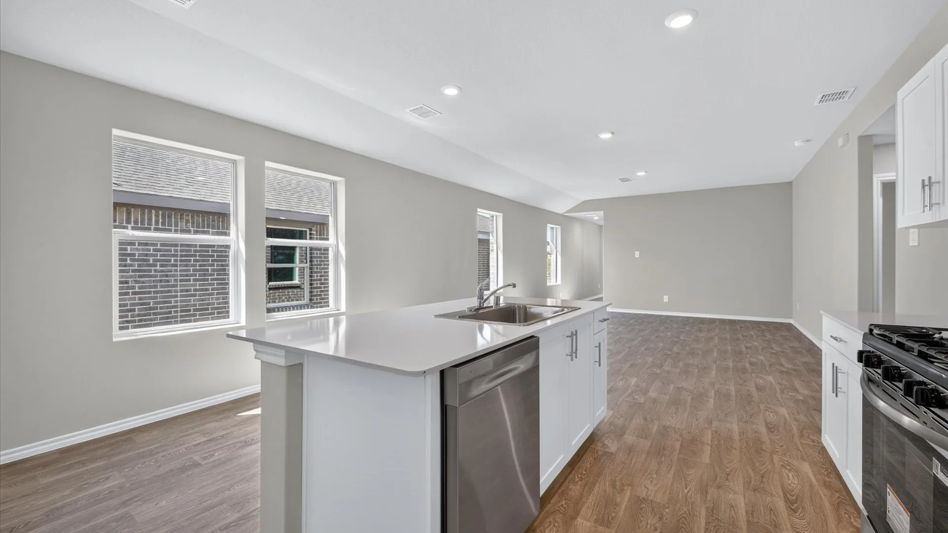 Single Family Residence For Sale in Wise County , 146 DAVIS Lane, Newark, Texas 76071, 4 Bedroom, 3 Bathroom, 2 Garage spaces, 1,566 Sqft, built in 2026, mls#21342941, Real Estate Agent in Newark, Homes For Sale in Wise county, Homes For Sale in Newark, Realtor in Newark Texas, Real Estate Brokerage Independent Realty Texas, Luminita Cordes Realtor