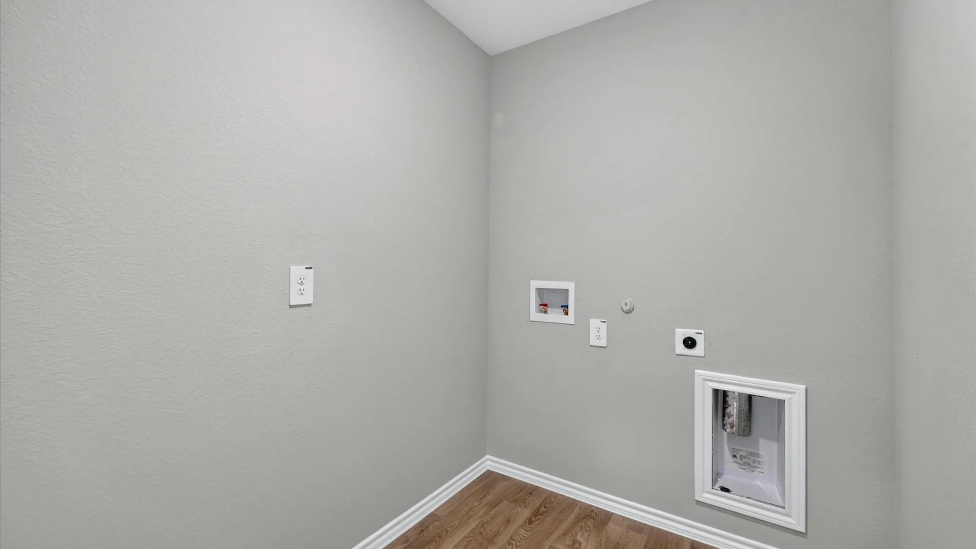 Single Family Residence For Sale in Wise County , 146 DAVIS Lane, Newark, Texas 76071, 4 Bedroom, 3 Bathroom, 2 Garage spaces, 1,566 Sqft, built in 2026, mls#21342941, Real Estate Agent in Newark, Homes For Sale in Wise county, Homes For Sale in Newark, Realtor in Newark Texas, Real Estate Brokerage Independent Realty Texas, Luminita Cordes Realtor