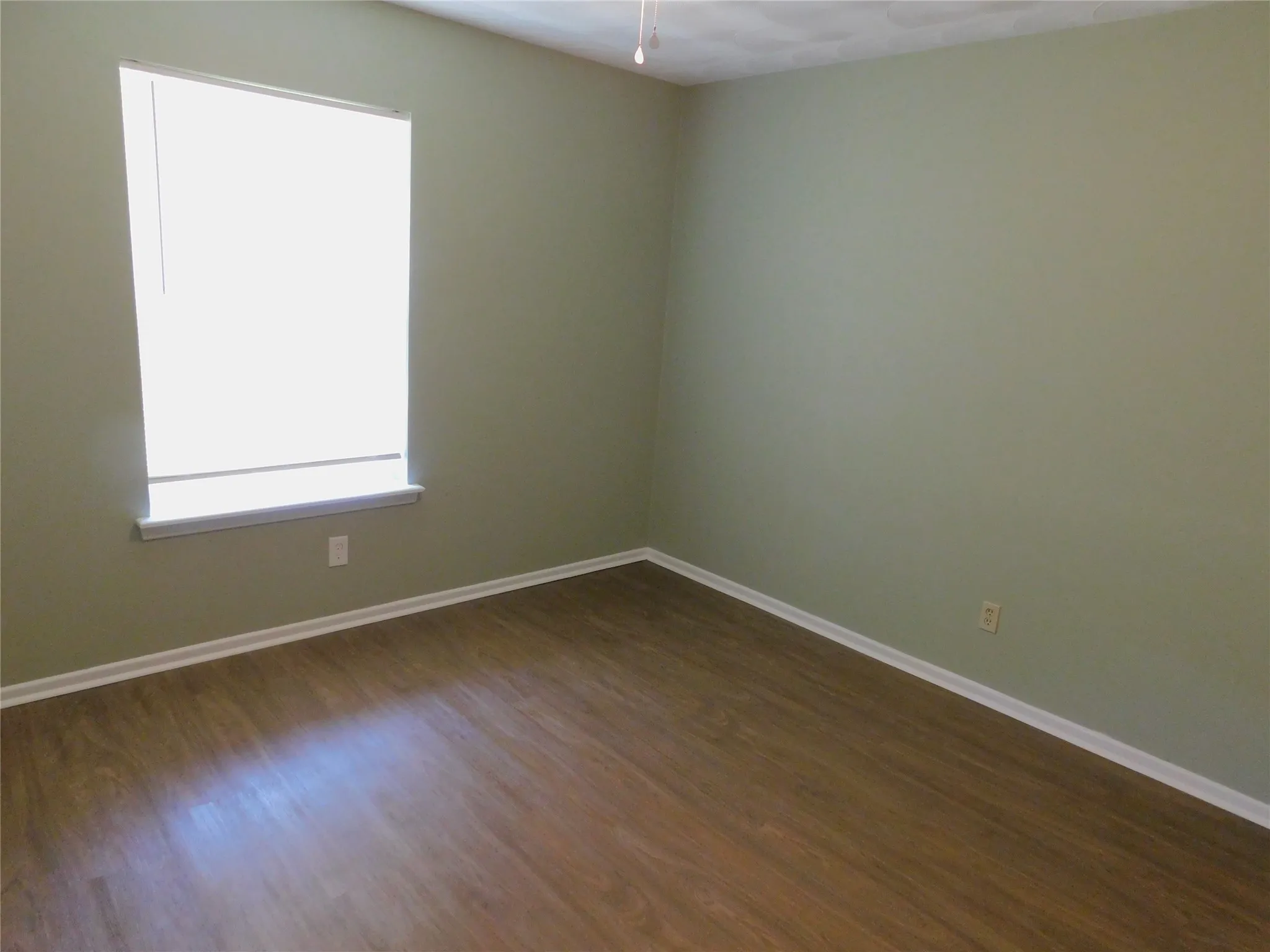 Single Family Residence For Rent in Dallas County , 2445 Eastbrook Drive, Mesquite, Texas 75150, 3 Bedroom, 2 Bathroom, 2 Garage spaces, 1,458 Sqft, built in 1967, mls#21344145, Real Estate Agent in Mesquite, Homes For Rent in Dallas county, Homes For Rent in Mesquite, Realtor in Mesquite Texas, Real Estate Brokerage Independent Realty Texas, Luminita Cordes Realtor