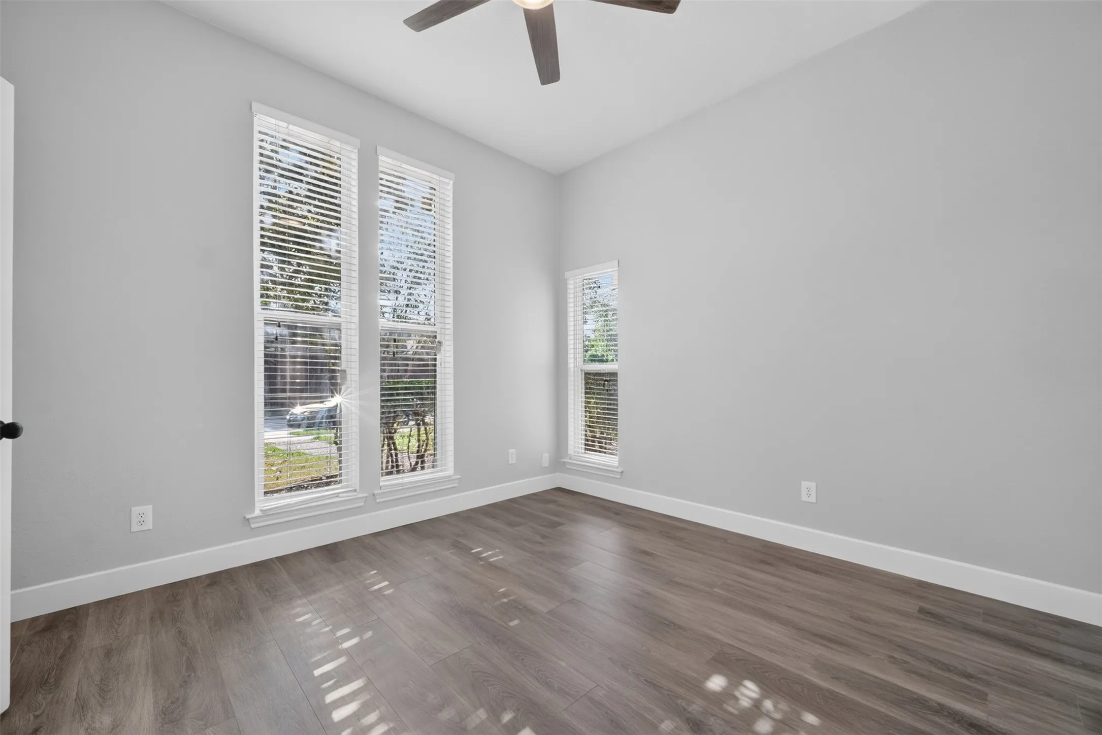 Single Family Residence For Sale in Collin County , 3904 Covinton Lane, Plano, Texas 75023, 4 Bedroom, 3 Bathroom, 2 Garage spaces, 2,596 Sqft, built in 1978, mls#21344234, Real Estate Agent in Plano, Homes For Sale in Collin county, Homes For Sale in Plano, Realtor in Plano Texas, Real Estate Brokerage Independent Realty Texas, Luminita Cordes Realtor