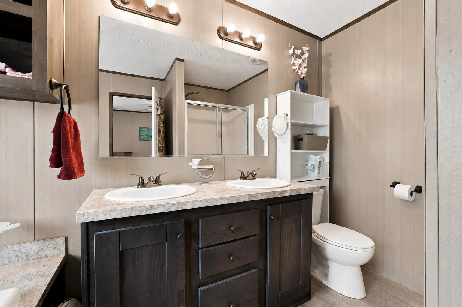 Manufactured Home For Sale in Grayson County , 128 Valerie Lane, Sherman, Texas 75092, 3 Bedroom, 2 Bathroom, Garage spaces, 1,216 Sqft, built in 2018, mls#21343112, Real Estate Agent in Sherman, Homes For Sale in Grayson county, Homes For Sale in Sherman, Realtor in Sherman Texas, Real Estate Brokerage Independent Realty Texas, Luminita Cordes Realtor