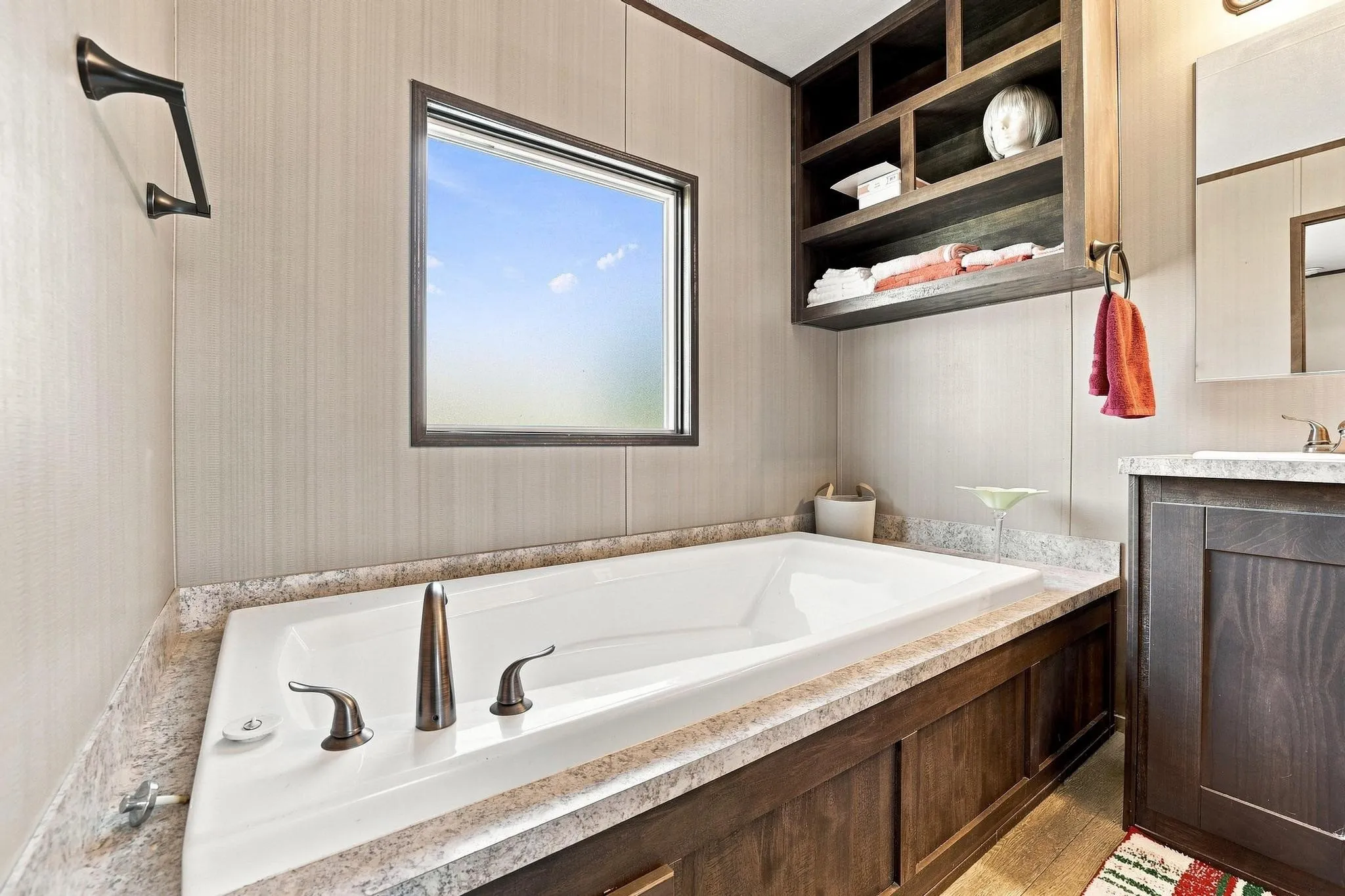 Manufactured Home For Sale in Grayson County , 128 Valerie Lane, Sherman, Texas 75092, 3 Bedroom, 2 Bathroom, Garage spaces, 1,216 Sqft, built in 2018, mls#21343112, Real Estate Agent in Sherman, Homes For Sale in Grayson county, Homes For Sale in Sherman, Realtor in Sherman Texas, Real Estate Brokerage Independent Realty Texas, Luminita Cordes Realtor