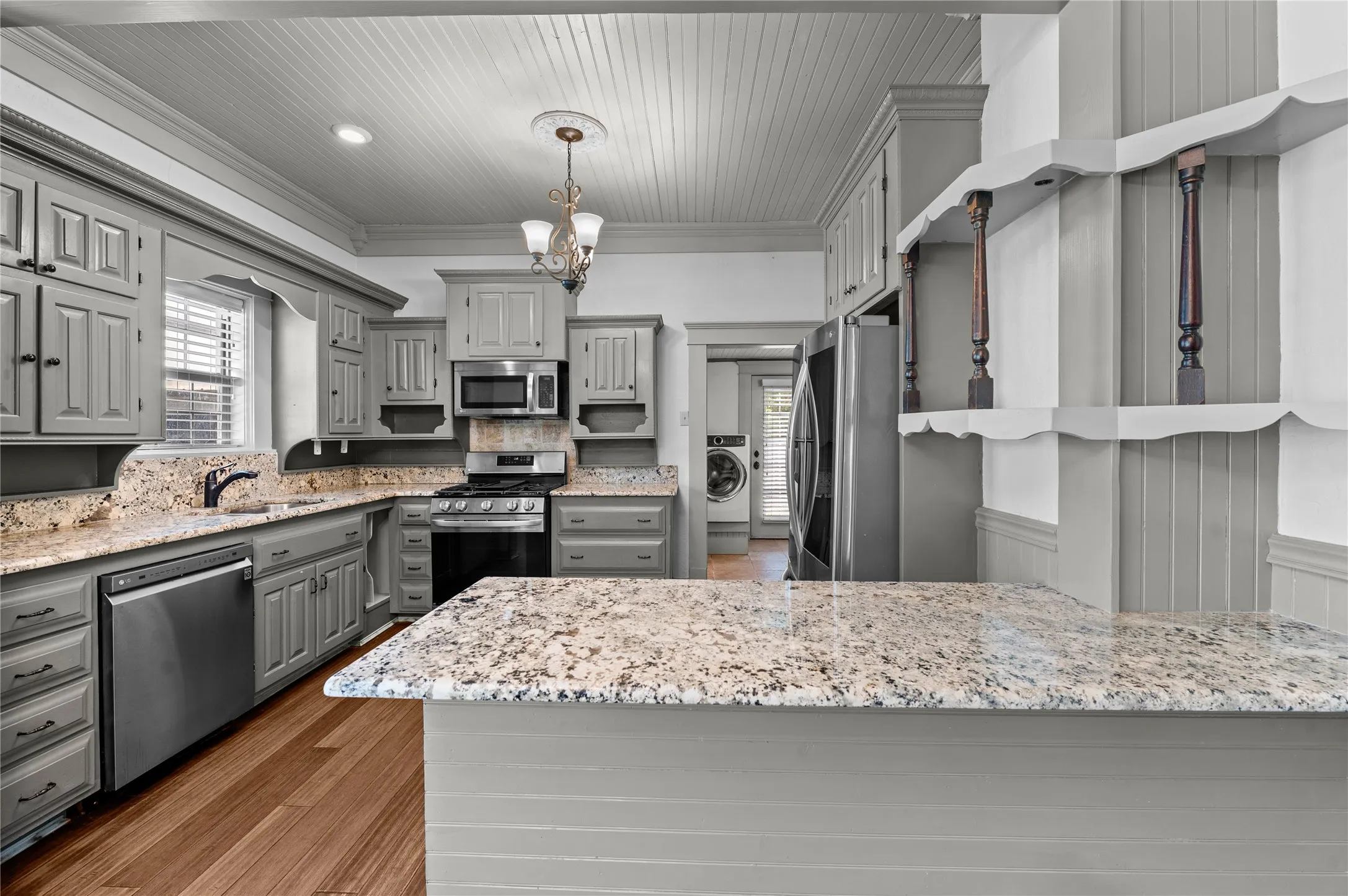 Single Family Residence For Sale in Wood County , 269 E Holley Street, Alba, Texas 75410, 3 Bedroom, 2 Bathroom, Garage spaces, 1,740 Sqft, built in 0, mls#21338843, Real Estate Agent in Alba, Homes For Sale in Wood county, Homes For Sale in Alba, Realtor in Alba Texas, Real Estate Brokerage Independent Realty Texas, Luminita Cordes Realtor