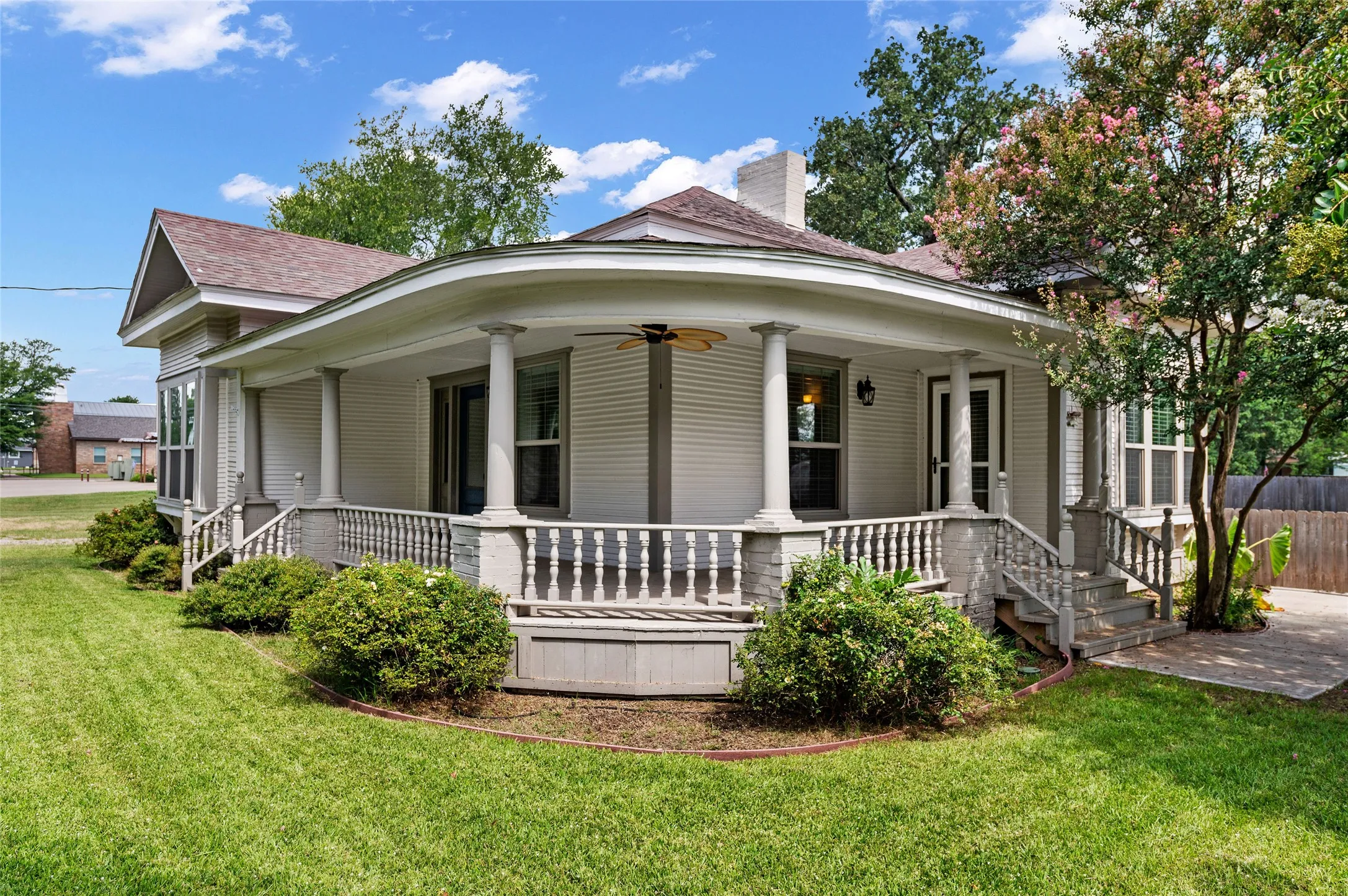 Single Family Residence For Sale in Wood County , 269 E Holley Street, Alba, Texas 75410, 3 Bedroom, 2 Bathroom, Garage spaces, 1,740 Sqft, built in 0, mls#21338843, Real Estate Agent in Alba, Homes For Sale in Wood county, Homes For Sale in Alba, Realtor in Alba Texas, Real Estate Brokerage Independent Realty Texas, Luminita Cordes Realtor