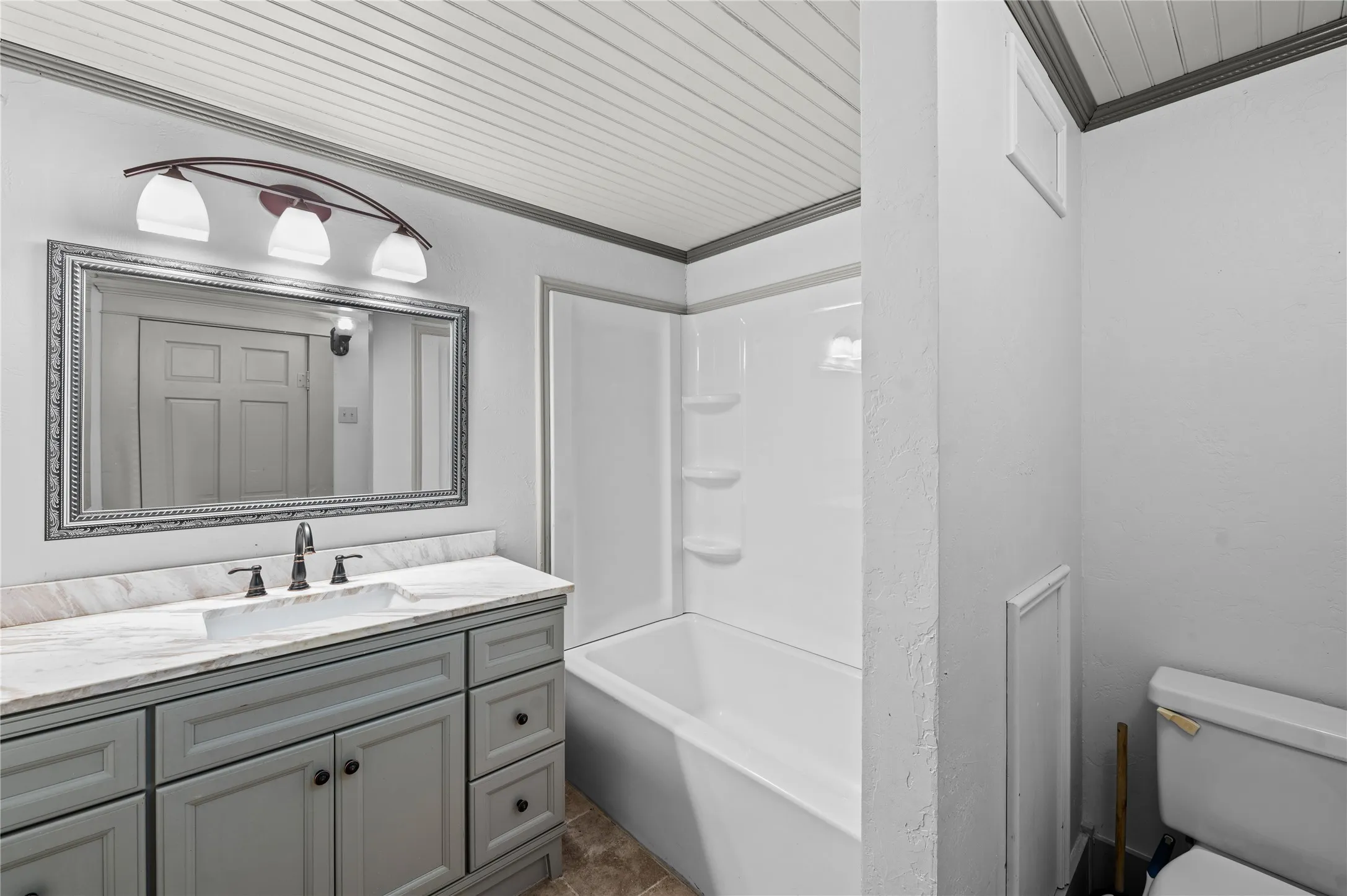 Single Family Residence For Sale in Wood County , 269 E Holley Street, Alba, Texas 75410, 3 Bedroom, 2 Bathroom, Garage spaces, 1,740 Sqft, built in 0, mls#21338843, Real Estate Agent in Alba, Homes For Sale in Wood county, Homes For Sale in Alba, Realtor in Alba Texas, Real Estate Brokerage Independent Realty Texas, Luminita Cordes Realtor
