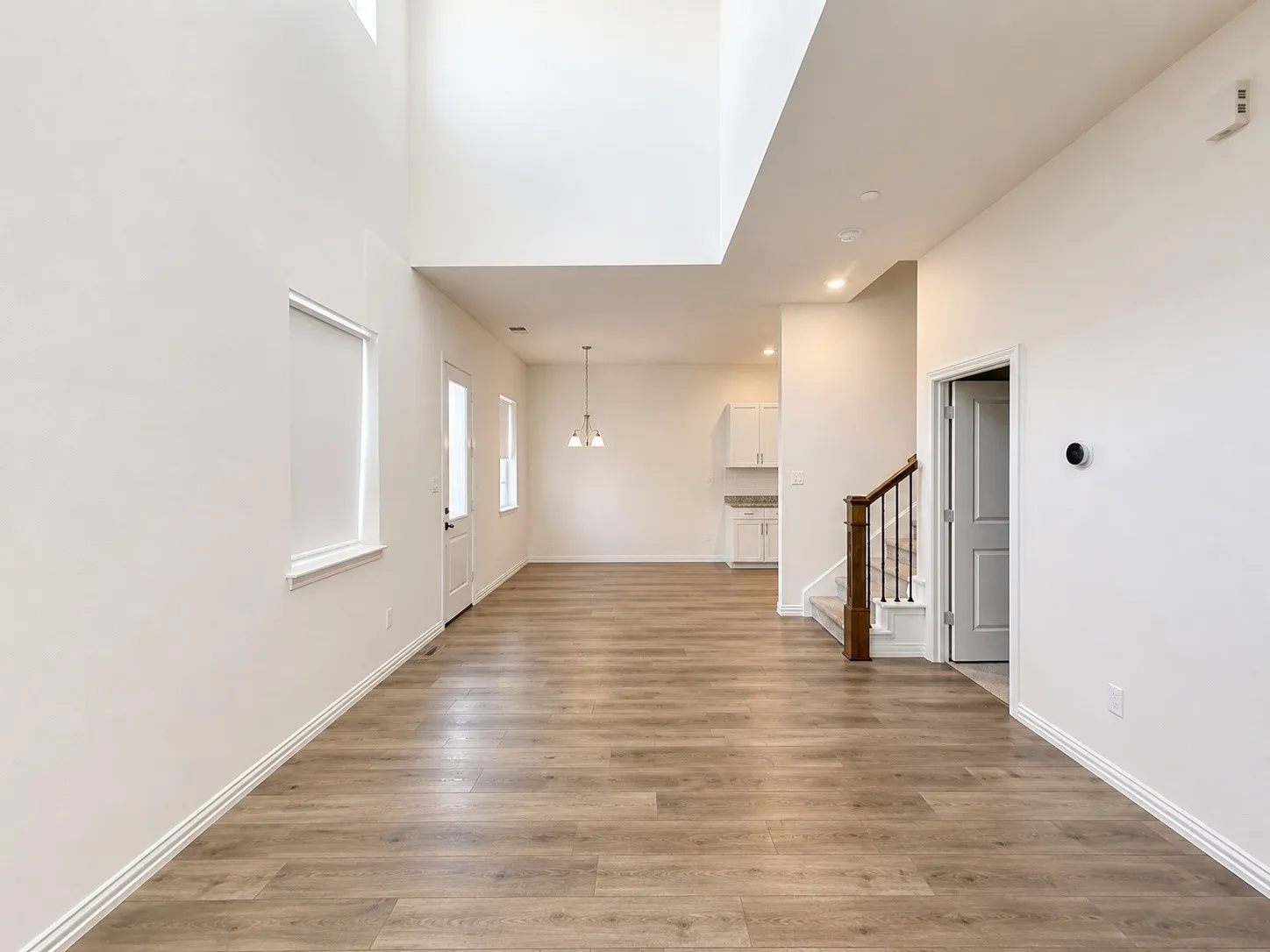 Townhouse For Rent in Dallas County , 2016 Bethlehem Street, Irving, Texas 75061, 4 Bedroom, 3 Bathroom, 2 Garage spaces, 1,965 Sqft, built in 2020, mls#21344241, Real Estate Agent in Irving, Homes For Rent in Dallas county, Homes For Rent in Irving, Realtor in Irving Texas, Real Estate Brokerage Independent Realty Texas, Luminita Cordes Realtor