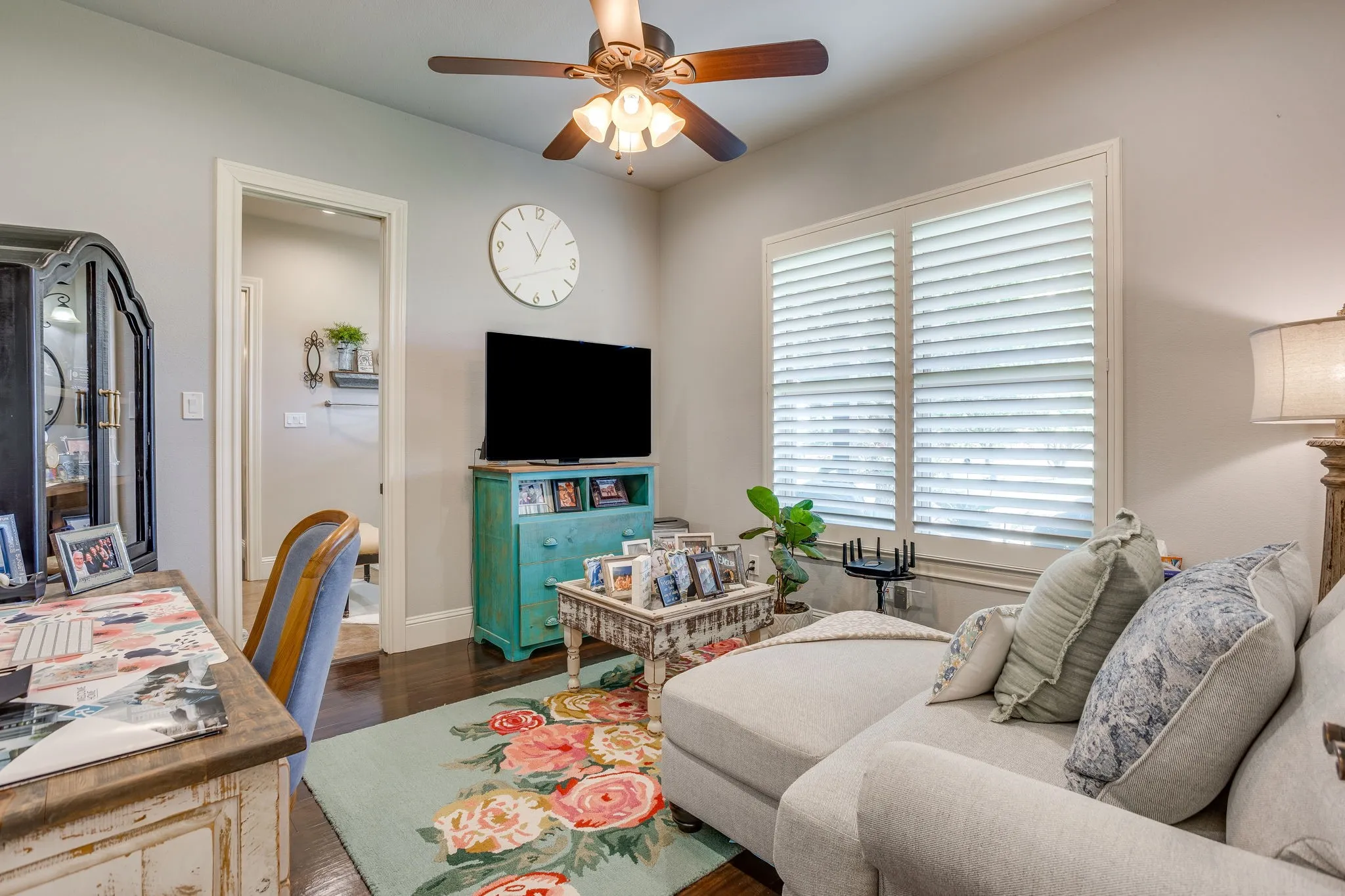 Single Family Residence For Sale in Johnson County , 1308 County Road 705, Joshua, Texas 76058, 2 Bedroom, 3 Bathroom, 2 Garage spaces, 2,539 Sqft, built in 2017, mls#21344239, Real Estate Agent in Joshua, Homes For Sale in Johnson county, Homes For Sale in Joshua, Realtor in Joshua Texas, Real Estate Brokerage Independent Realty Texas, Luminita Cordes Realtor