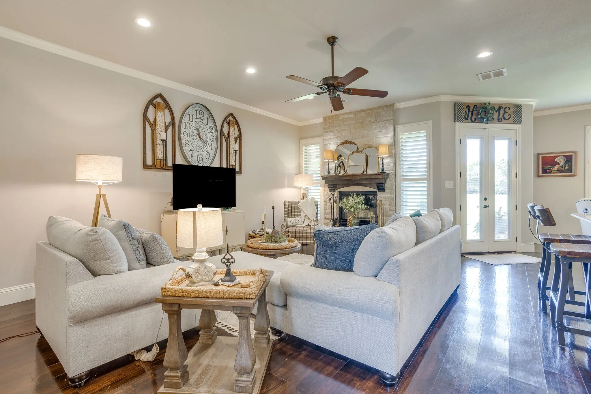 Single Family Residence For Sale in Johnson County , 1308 County Road 705, Joshua, Texas 76058, 2 Bedroom, 3 Bathroom, 2 Garage spaces, 2,539 Sqft, built in 2017, mls#21344239, Real Estate Agent in Joshua, Homes For Sale in Johnson county, Homes For Sale in Joshua, Realtor in Joshua Texas, Real Estate Brokerage Independent Realty Texas, Luminita Cordes Realtor