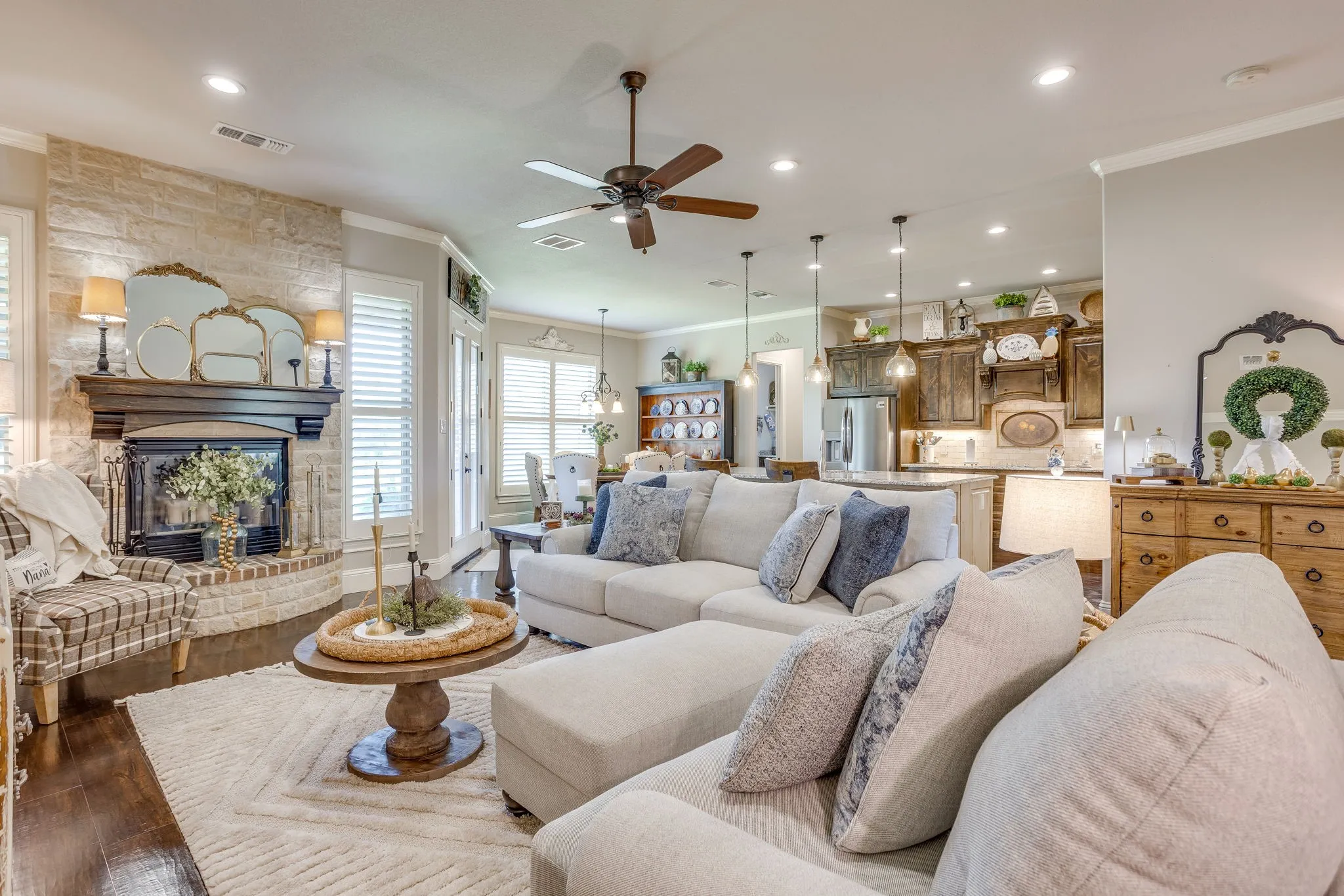 Single Family Residence For Sale in Johnson County , 1308 County Road 705, Joshua, Texas 76058, 2 Bedroom, 3 Bathroom, 2 Garage spaces, 2,539 Sqft, built in 2017, mls#21344239, Real Estate Agent in Joshua, Homes For Sale in Johnson county, Homes For Sale in Joshua, Realtor in Joshua Texas, Real Estate Brokerage Independent Realty Texas, Luminita Cordes Realtor