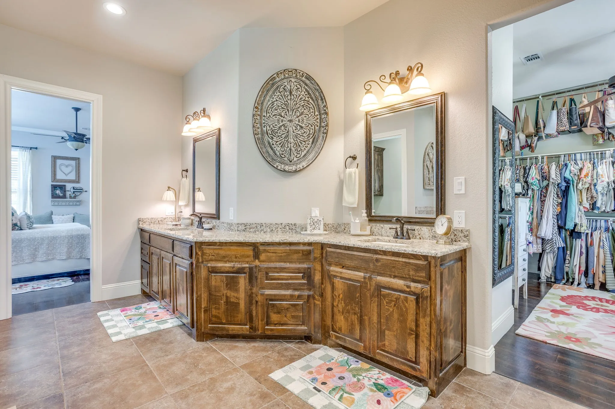 Single Family Residence For Sale in Johnson County , 1308 County Road 705, Joshua, Texas 76058, 2 Bedroom, 3 Bathroom, 2 Garage spaces, 2,539 Sqft, built in 2017, mls#21344239, Real Estate Agent in Joshua, Homes For Sale in Johnson county, Homes For Sale in Joshua, Realtor in Joshua Texas, Real Estate Brokerage Independent Realty Texas, Luminita Cordes Realtor