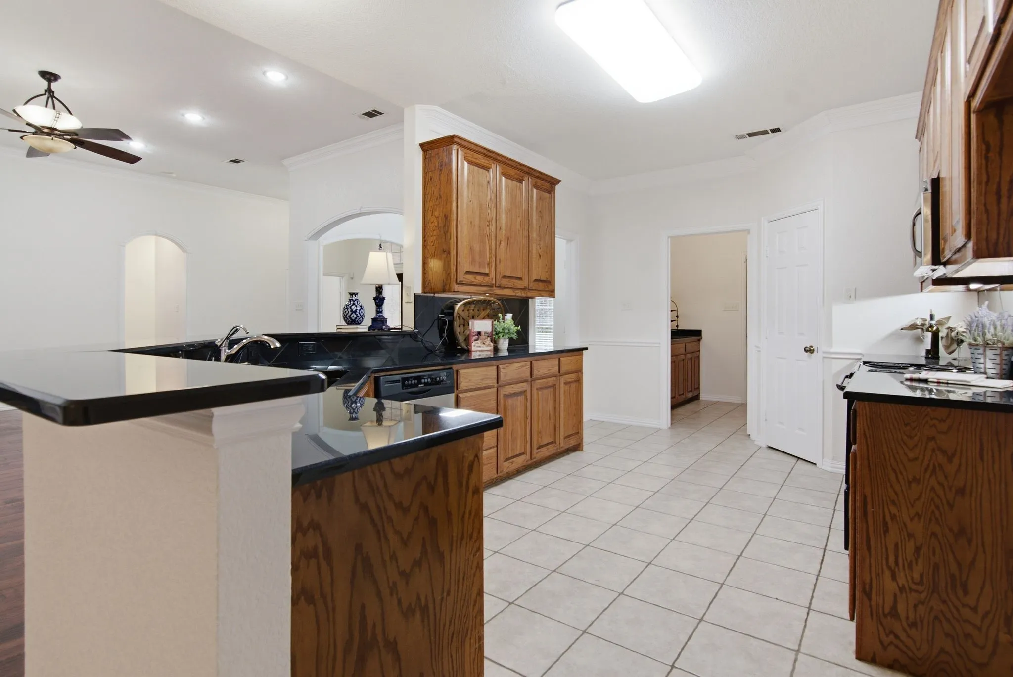 Large kitchen with breakfast bar, walk in pantry and butlers pantry!