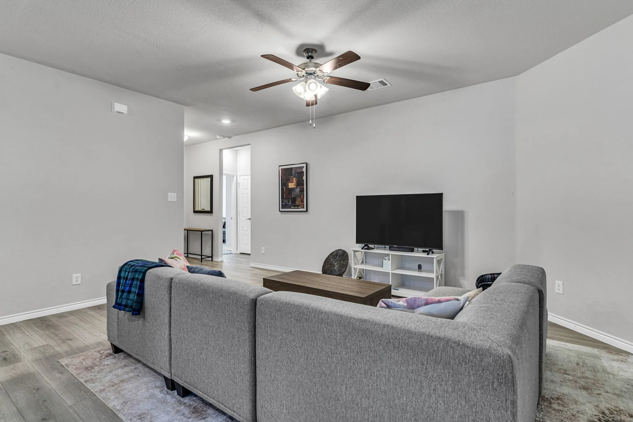 Single Family Residence For Sale in Denton County , 3109 Frio Road, Little Elm, Texas 75068, 4 Bedroom, 2 Bathroom, 2 Garage spaces, 1,631 Sqft, built in 2020, mls#21344224, Real Estate Agent in Little Elm, Homes For Sale in Denton county, Homes For Sale in Little Elm, Realtor in Little Elm Texas, Real Estate Brokerage Independent Realty Texas, Luminita Cordes Realtor
