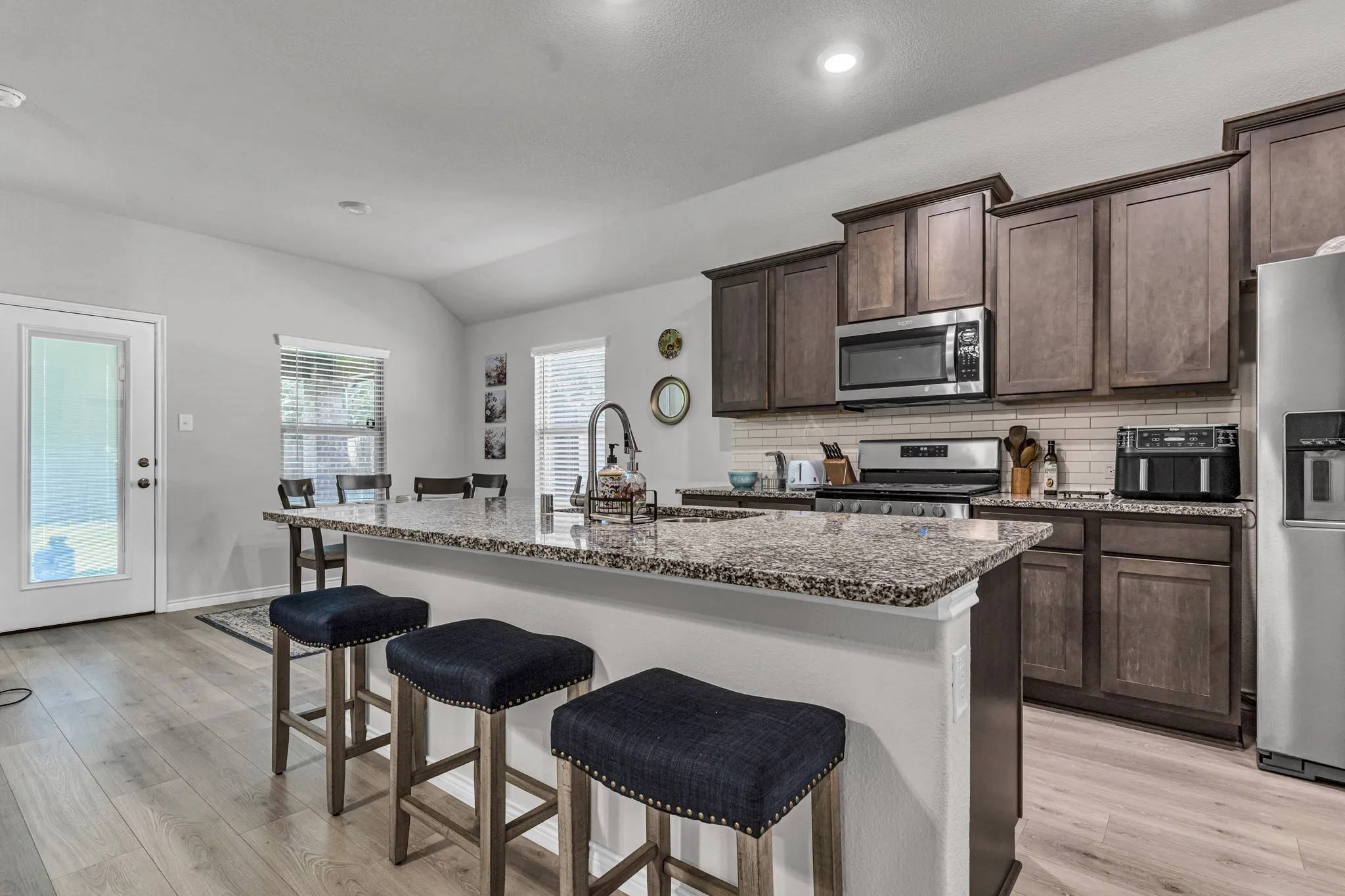 Single Family Residence For Sale in Denton County , 3109 Frio Road, Little Elm, Texas 75068, 4 Bedroom, 2 Bathroom, 2 Garage spaces, 1,631 Sqft, built in 2020, mls#21344224, Real Estate Agent in Little Elm, Homes For Sale in Denton county, Homes For Sale in Little Elm, Realtor in Little Elm Texas, Real Estate Brokerage Independent Realty Texas, Luminita Cordes Realtor