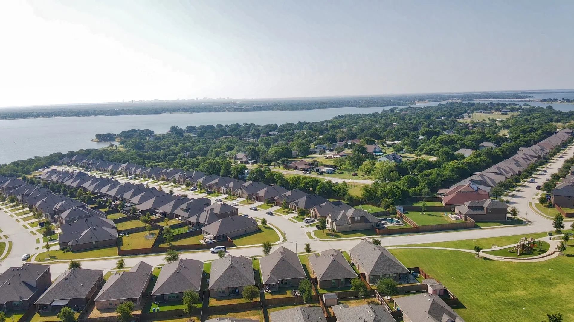 Single Family Residence For Sale in Denton County , 3109 Frio Road, Little Elm, Texas 75068, 4 Bedroom, 2 Bathroom, 2 Garage spaces, 1,631 Sqft, built in 2020, mls#21344224, Real Estate Agent in Little Elm, Homes For Sale in Denton county, Homes For Sale in Little Elm, Realtor in Little Elm Texas, Real Estate Brokerage Independent Realty Texas, Luminita Cordes Realtor