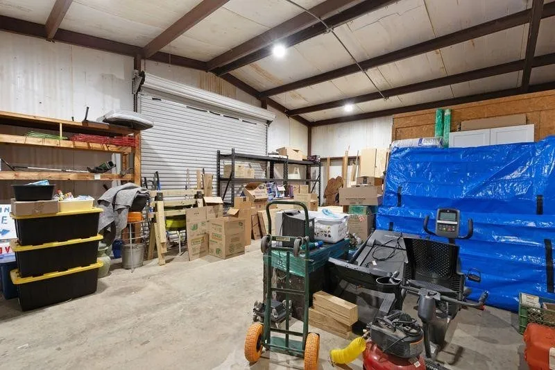 Single Family Residence For Sale in Upshur County , 2226 Holly Road, Gilmer, Texas 75644, 5 Bedrooms, 2 Bathrooms, 2 Garage spaces, 3,384 Sqft, built in 2015, Price $759,000, mls#21344249, Real Estate Agent in Gilmer, Homes For Sale in Upshur county, Homes For Sale in Gilmer, Realtor in Gilmer Texas, Real Estate Brokerage Independent Realty Texas, Luminita Cordes Realtor