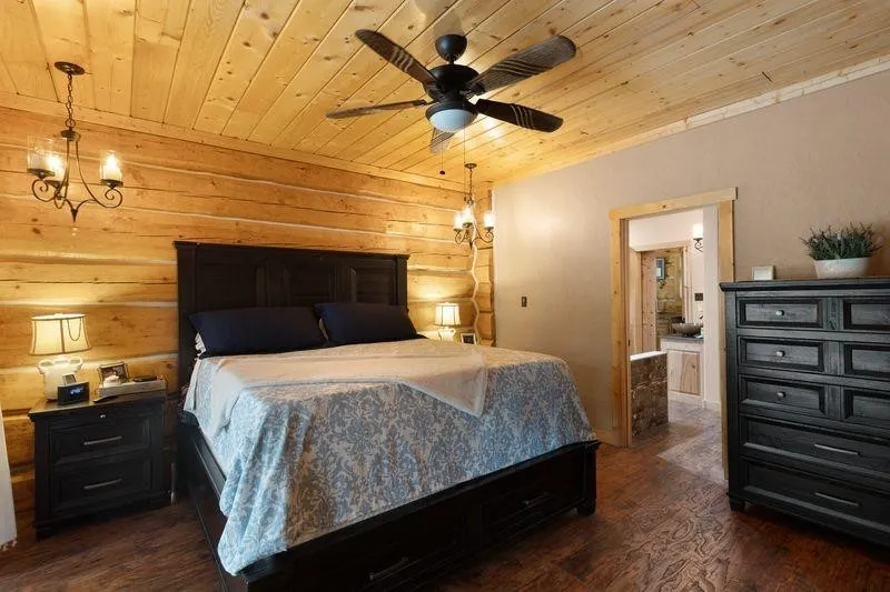 Single Family Residence For Sale in Upshur County , 2226 Holly Road, Gilmer, Texas 75644, 5 Bedrooms, 2 Bathrooms, 2 Garage spaces, 3,384 Sqft, built in 2015, Price $759,000, mls#21344249, Real Estate Agent in Gilmer, Homes For Sale in Upshur county, Homes For Sale in Gilmer, Realtor in Gilmer Texas, Real Estate Brokerage Independent Realty Texas, Luminita Cordes Realtor