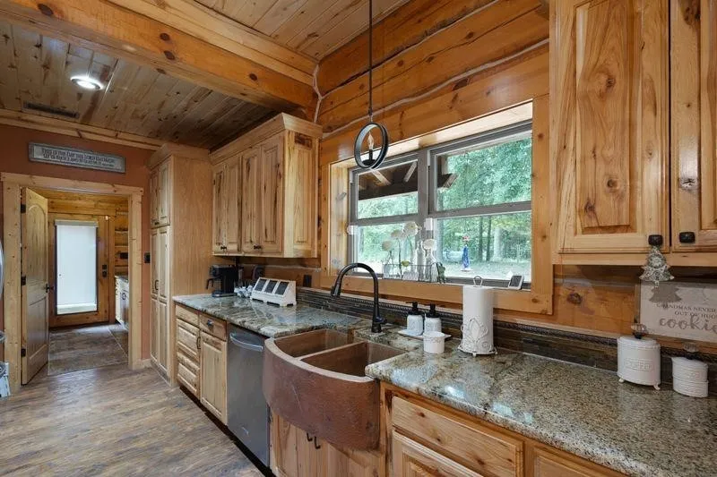 Single Family Residence For Sale in Upshur County , 2226 Holly Road, Gilmer, Texas 75644, 5 Bedrooms, 2 Bathrooms, 2 Garage spaces, 3,384 Sqft, built in 2015, Price $759,000, mls#21344249, Real Estate Agent in Gilmer, Homes For Sale in Upshur county, Homes For Sale in Gilmer, Realtor in Gilmer Texas, Real Estate Brokerage Independent Realty Texas, Luminita Cordes Realtor