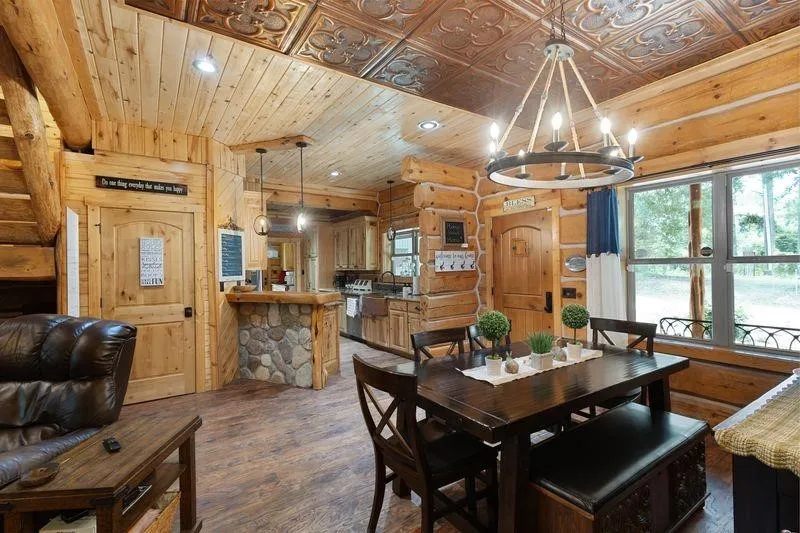 Single Family Residence For Sale in Upshur County , 2226 Holly Road, Gilmer, Texas 75644, 5 Bedrooms, 2 Bathrooms, 2 Garage spaces, 3,384 Sqft, built in 2015, Price $759,000, mls#21344249, Real Estate Agent in Gilmer, Homes For Sale in Upshur county, Homes For Sale in Gilmer, Realtor in Gilmer Texas, Real Estate Brokerage Independent Realty Texas, Luminita Cordes Realtor