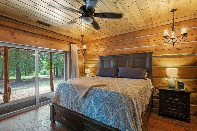 Single Family Residence For Sale in Upshur County , 2226 Holly Road, Gilmer, Texas 75644, 5 Bedrooms, 2 Bathrooms, 2 Garage spaces, 3,384 Sqft, built in 2015, Price $759,000, mls#21344249, Real Estate Agent in Gilmer, Homes For Sale in Upshur county, Homes For Sale in Gilmer, Realtor in Gilmer Texas, Real Estate Brokerage Independent Realty Texas, Luminita Cordes Realtor