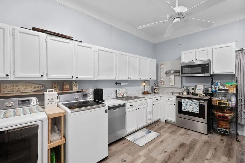 Single Family Residence For Sale in Upshur County , 2226 Holly Road, Gilmer, Texas 75644, 5 Bedrooms, 2 Bathrooms, 2 Garage spaces, 3,384 Sqft, built in 2015, Price $759,000, mls#21344249, Real Estate Agent in Gilmer, Homes For Sale in Upshur county, Homes For Sale in Gilmer, Realtor in Gilmer Texas, Real Estate Brokerage Independent Realty Texas, Luminita Cordes Realtor
